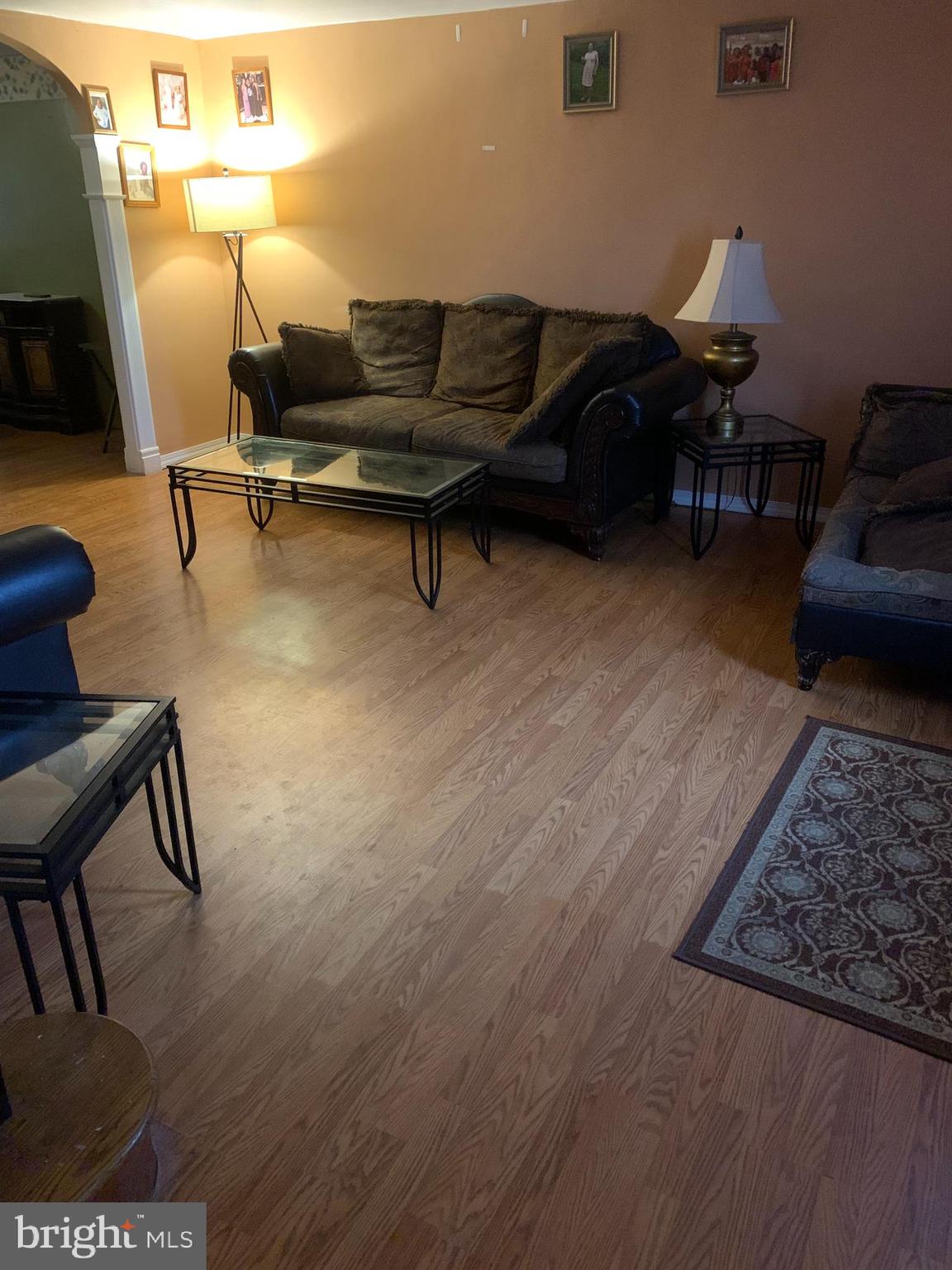 LAWNCREST - Residential