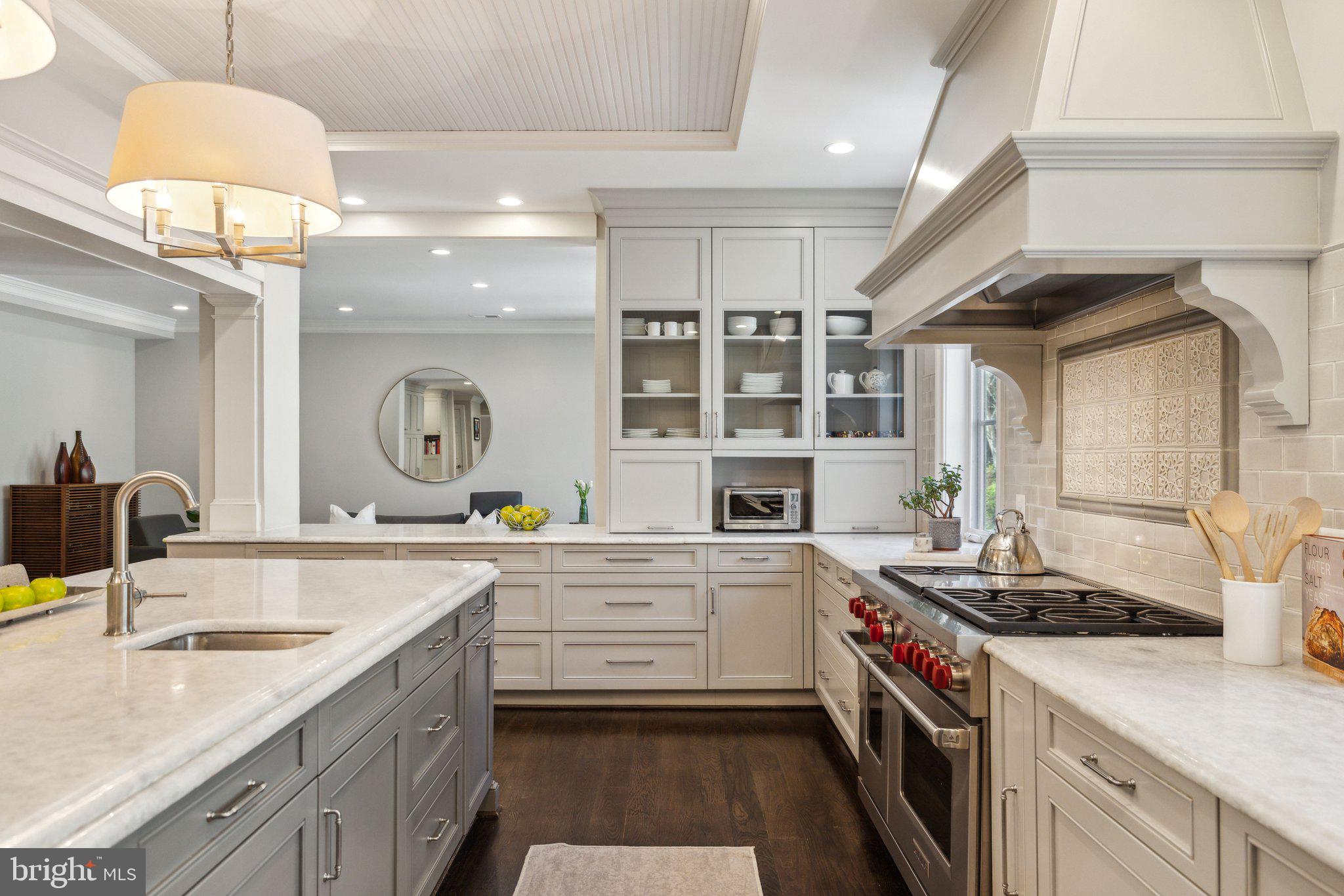 POTOMAC MANOR - Residential