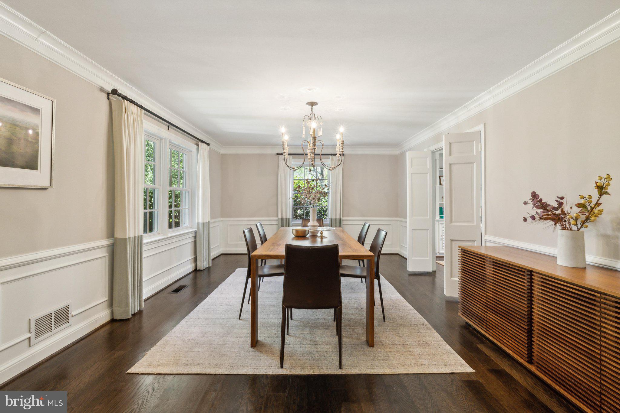 POTOMAC MANOR - Residential