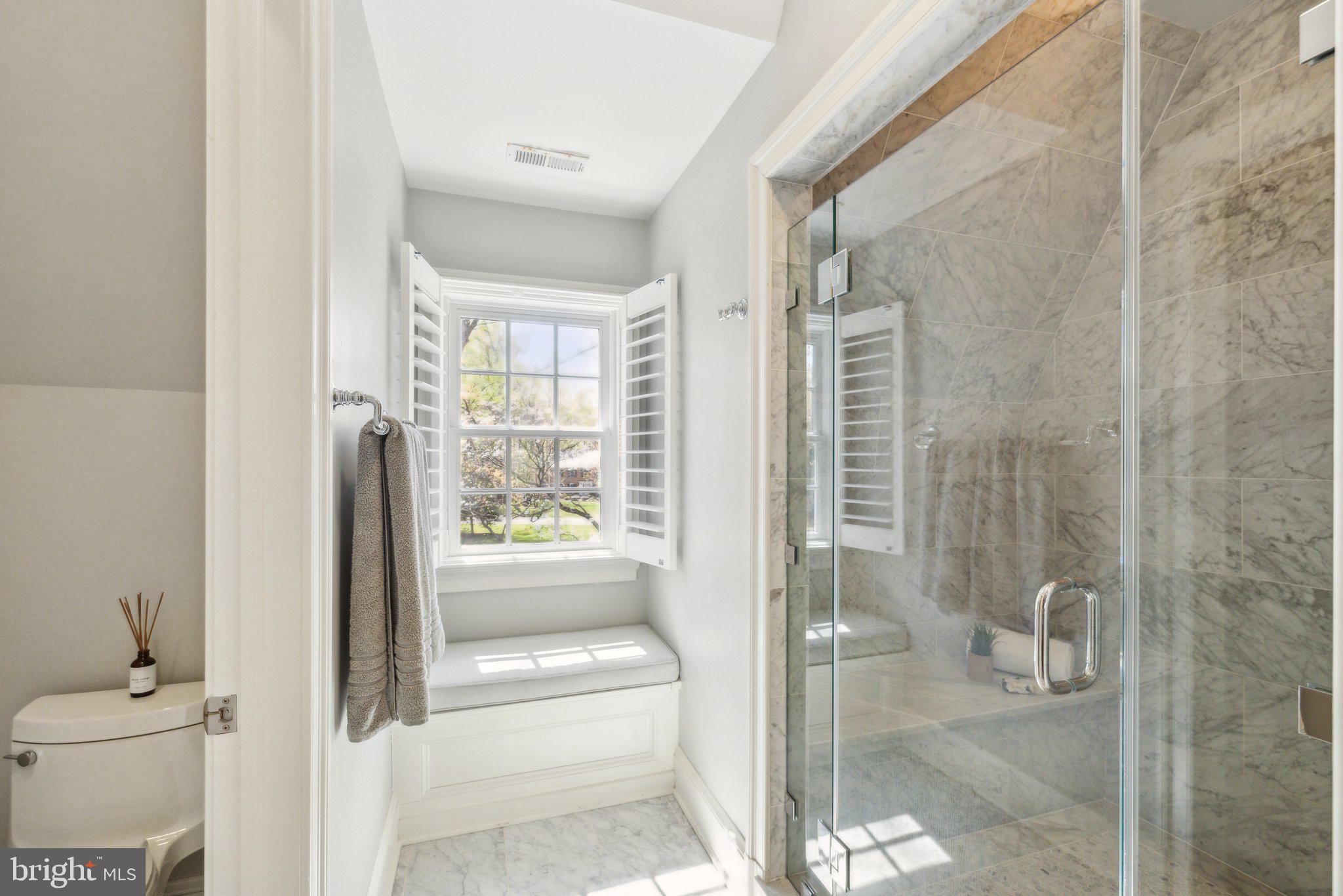 POTOMAC MANOR - Residential