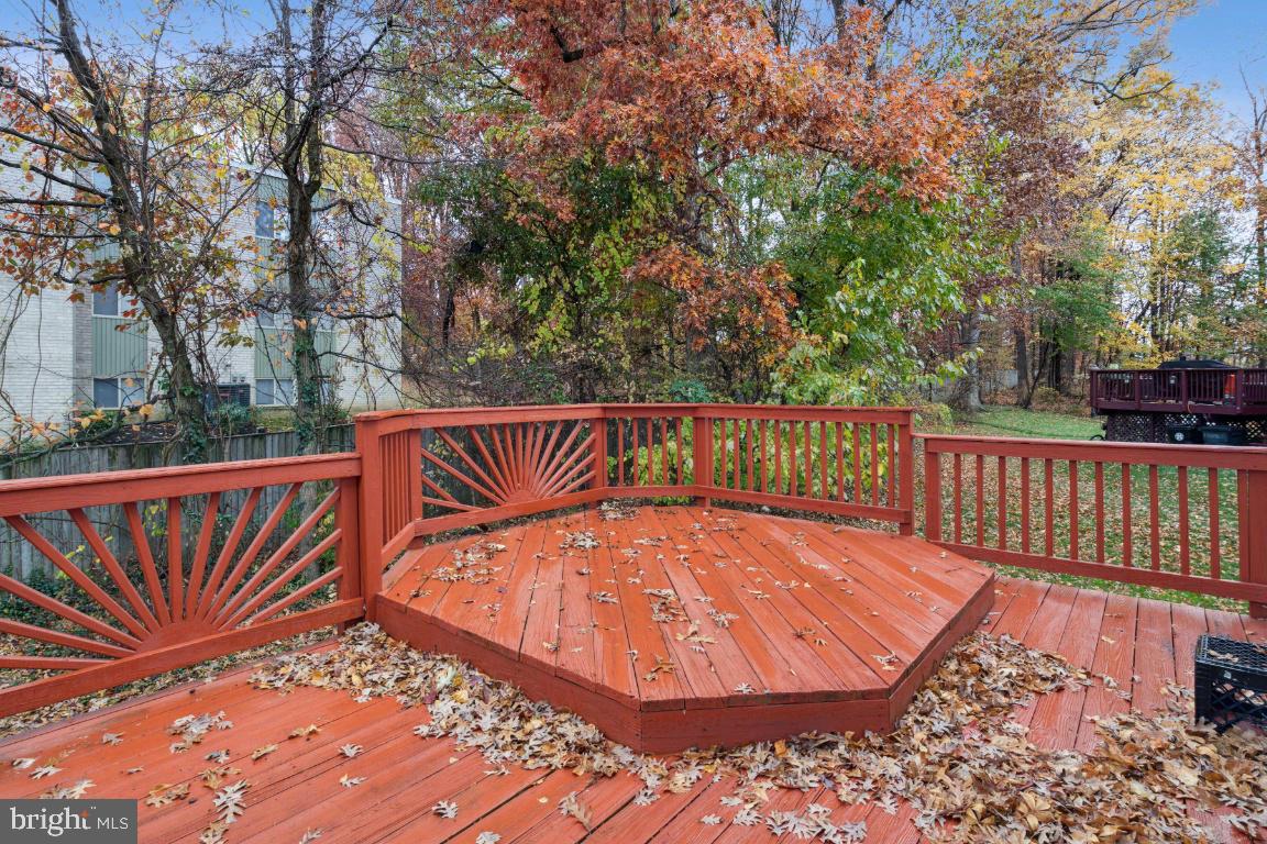 BARKLEY WOODS - Residential