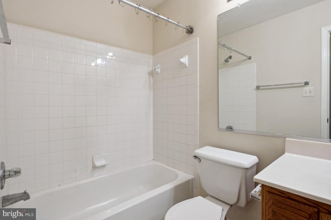 BARKLEY WOODS - Residential