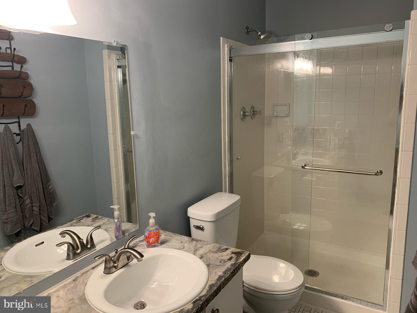 TWIN RIDGE APARTMENTS - Residential Lease