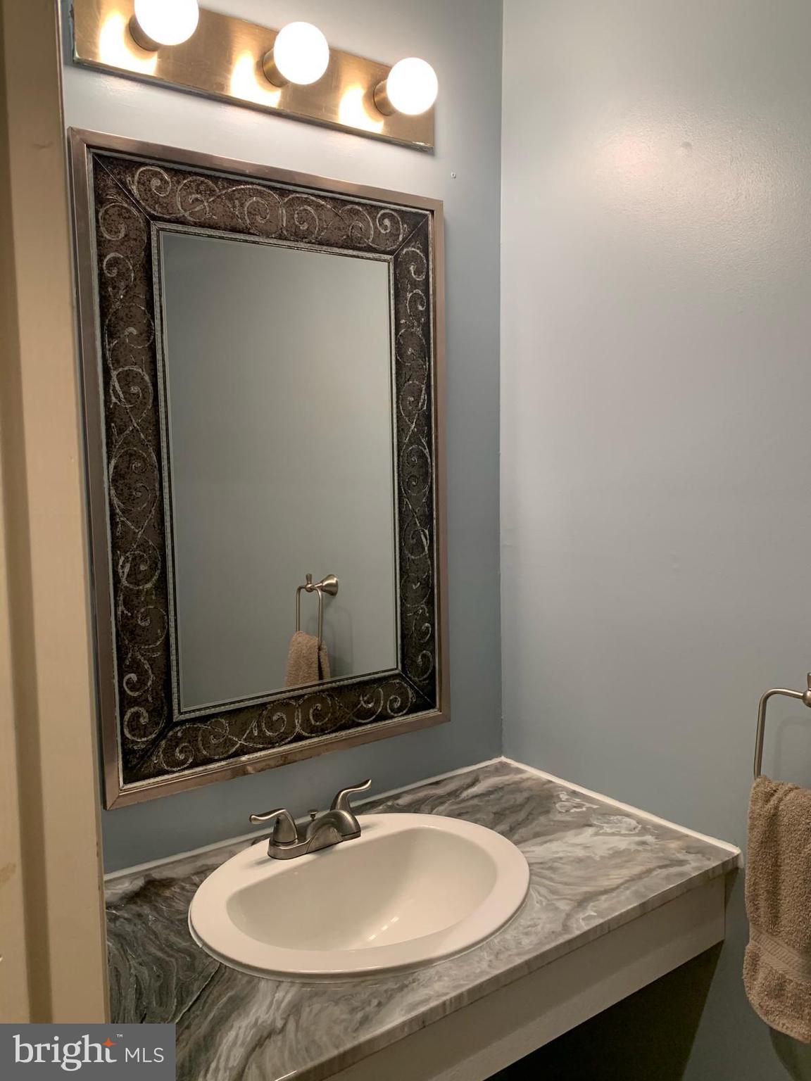 TWIN RIDGE APARTMENTS - Residential Lease