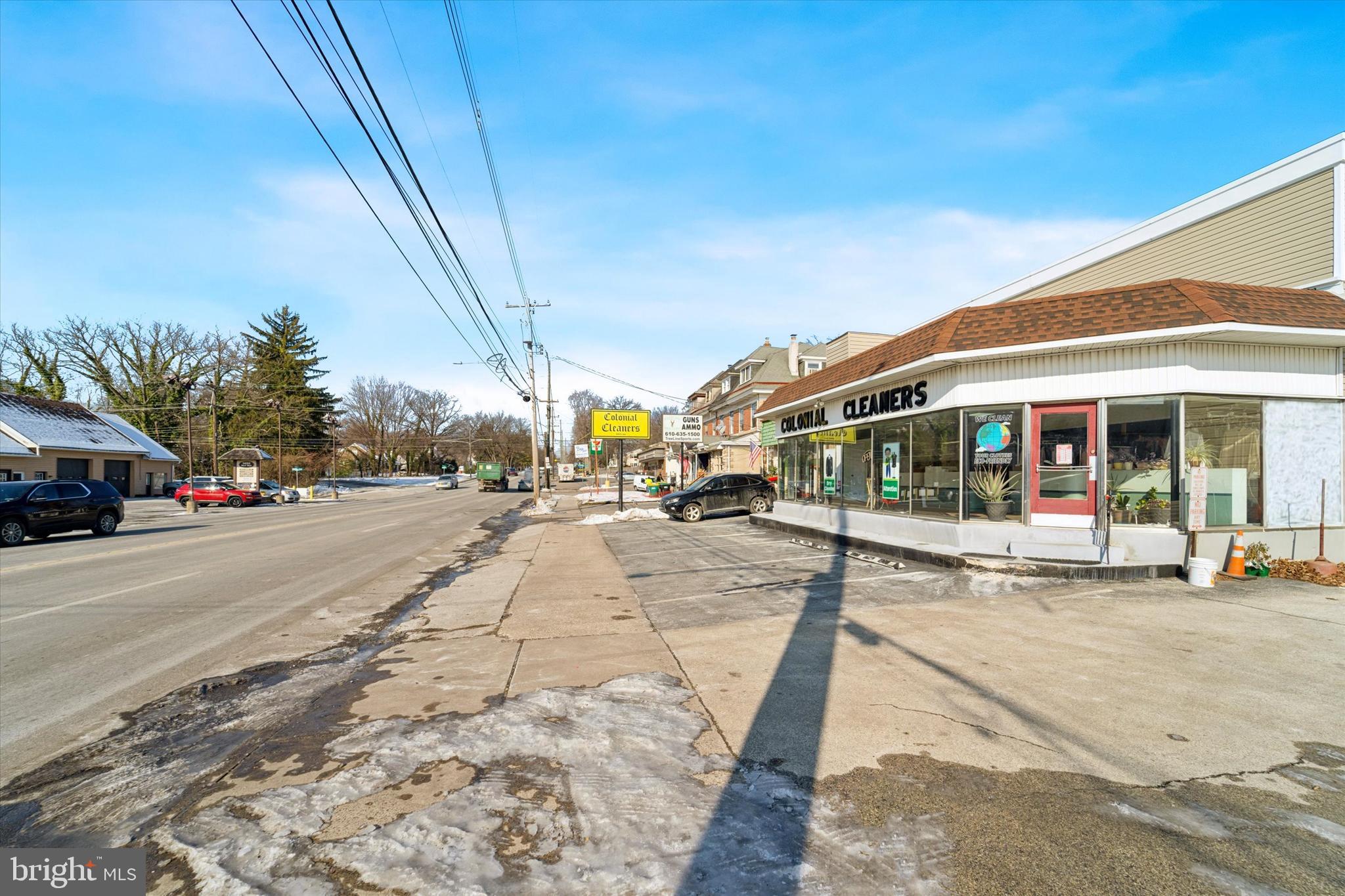 1445 W MAIN STREET