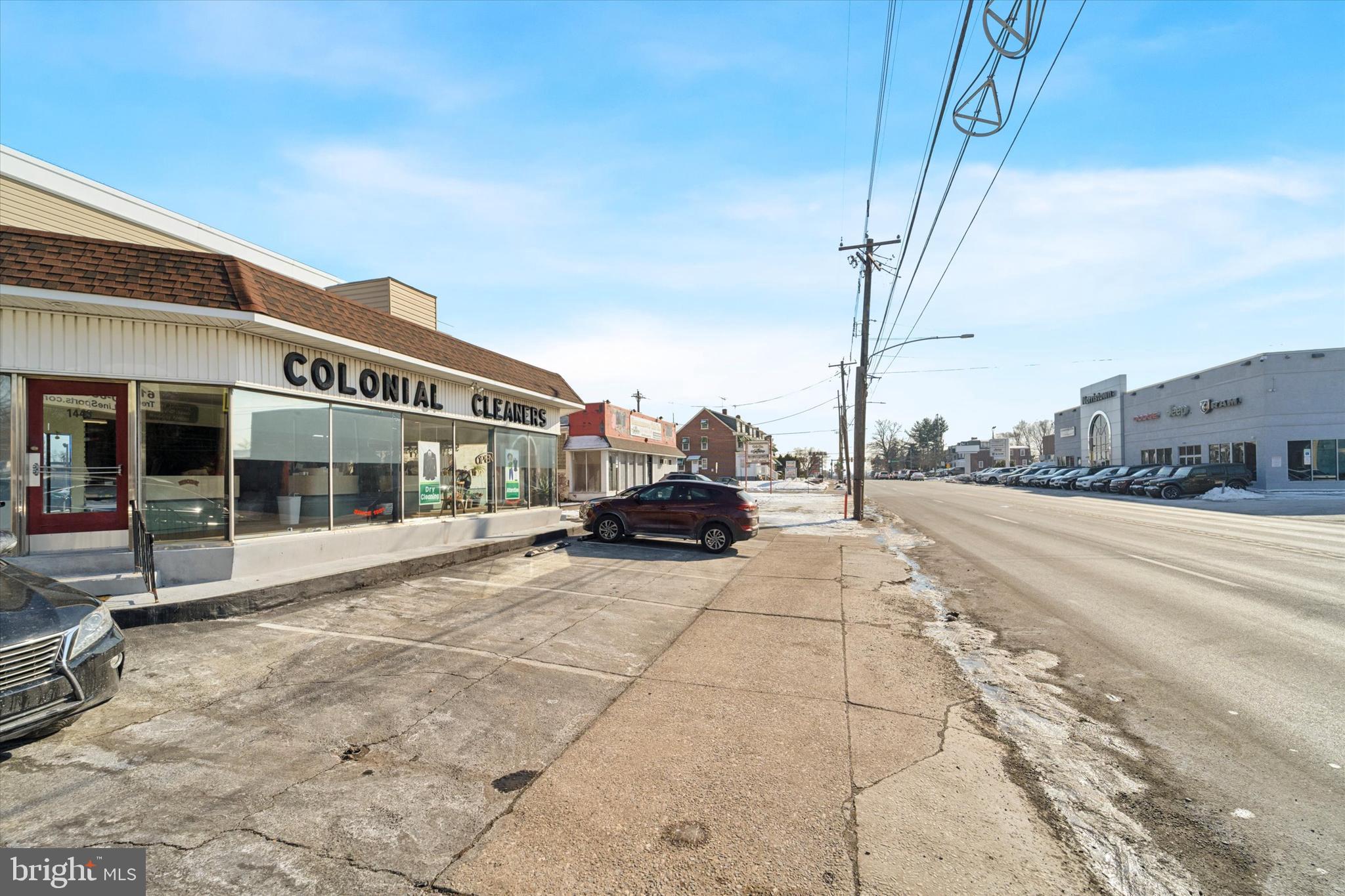 1445 W MAIN STREET