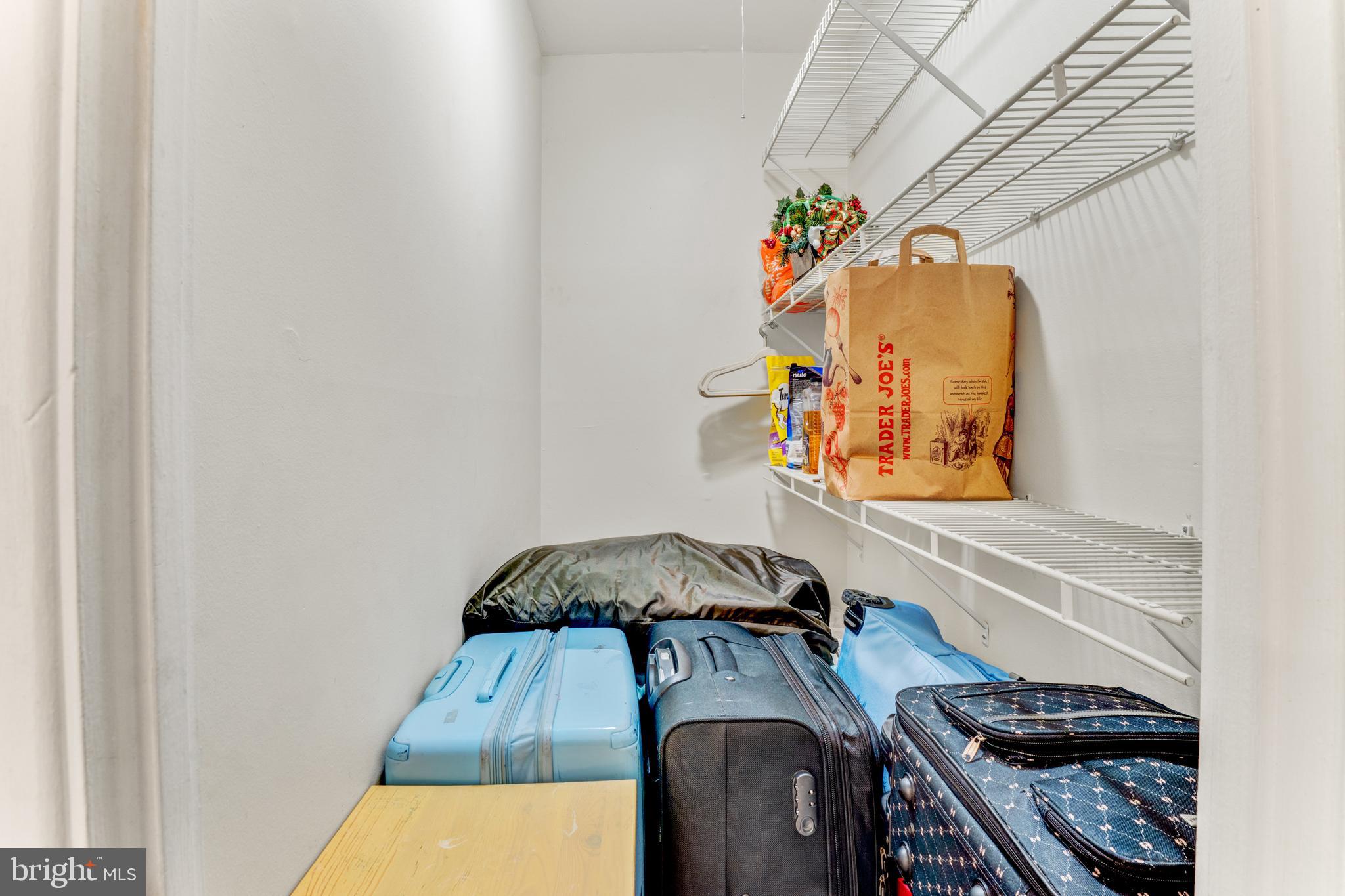 BETHESDA PARK - Residential