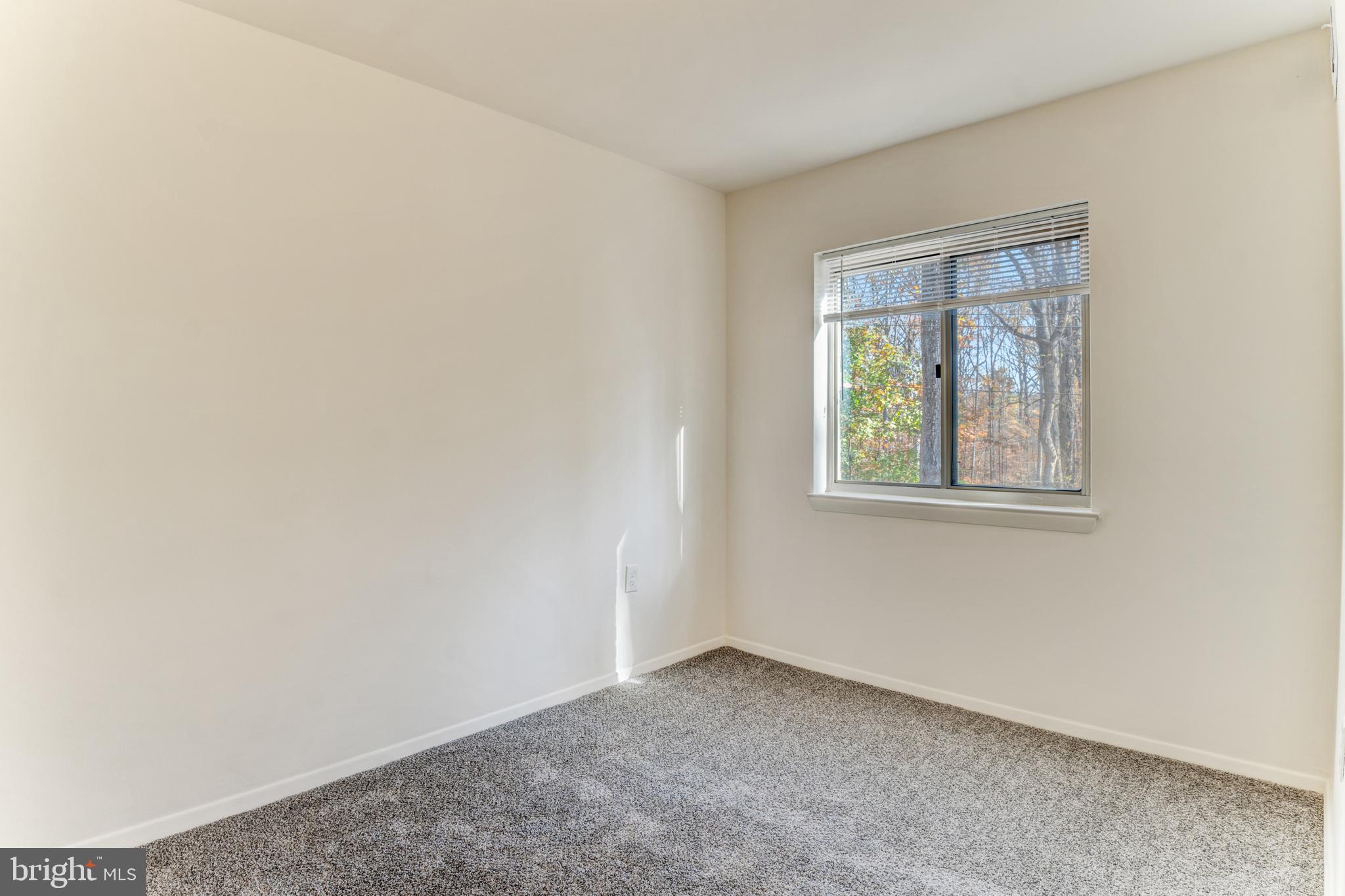 BETHESDA PARK - Residential