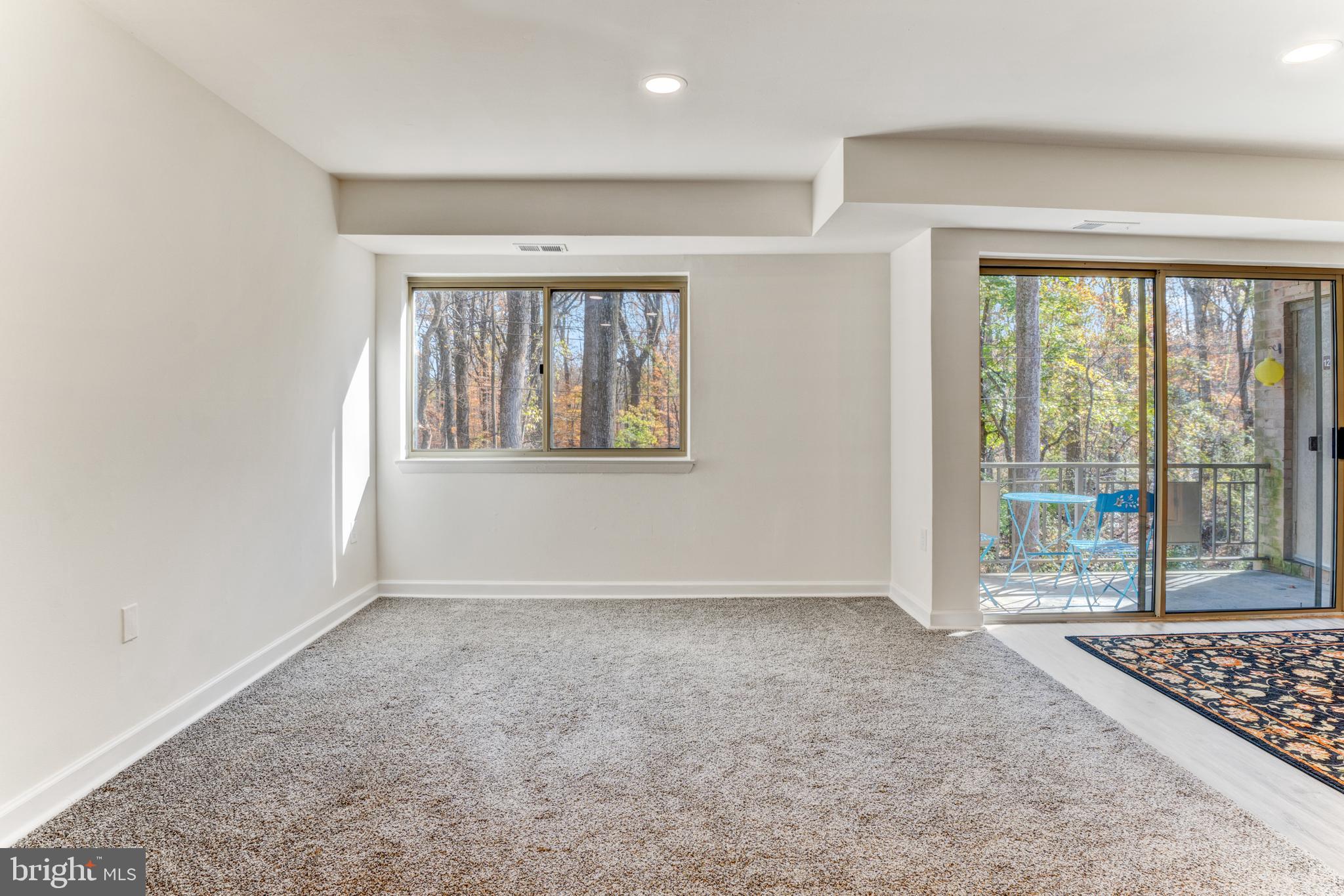 BETHESDA PARK - Residential