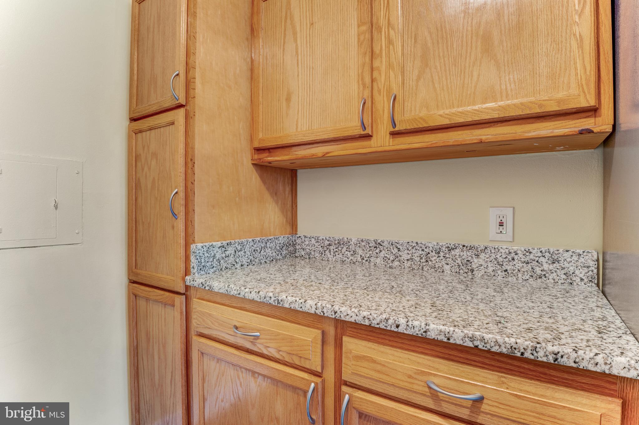 BETHESDA PARK - Residential