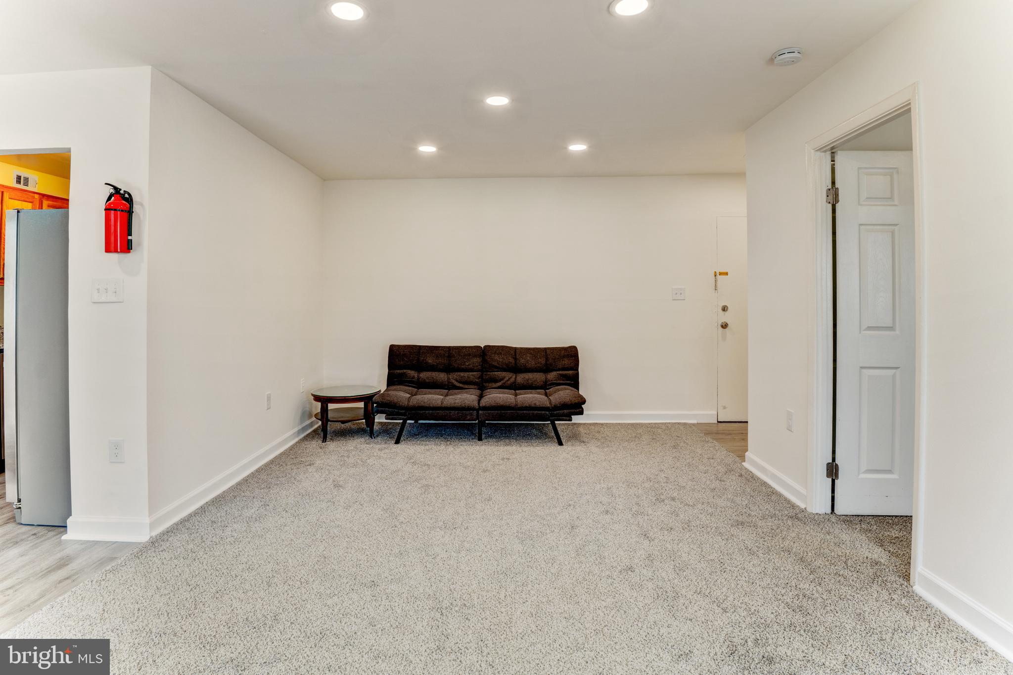 BETHESDA PARK - Residential