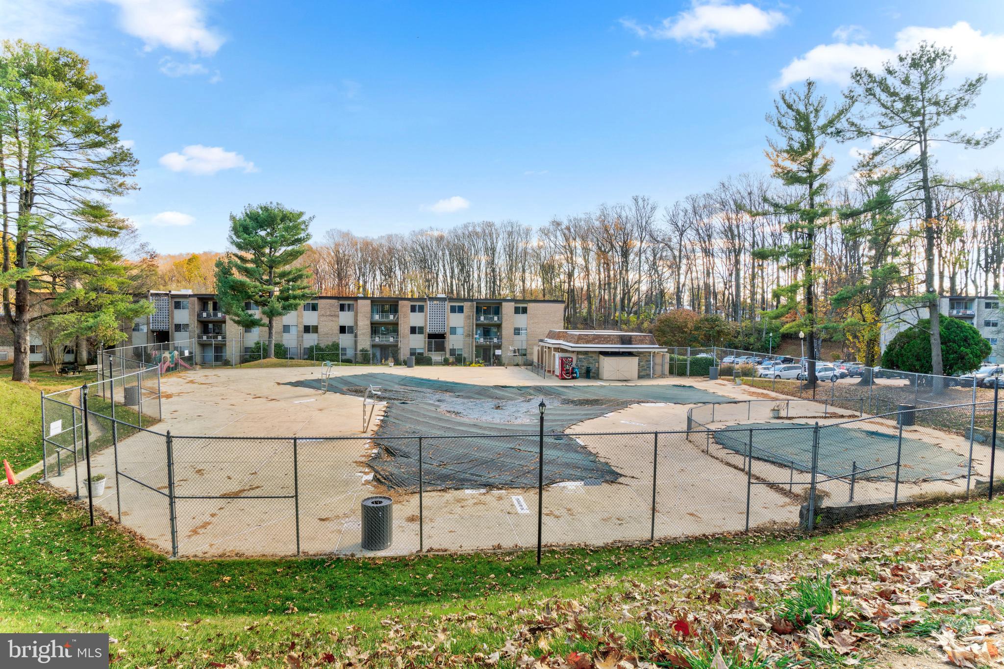 BETHESDA PARK - Residential