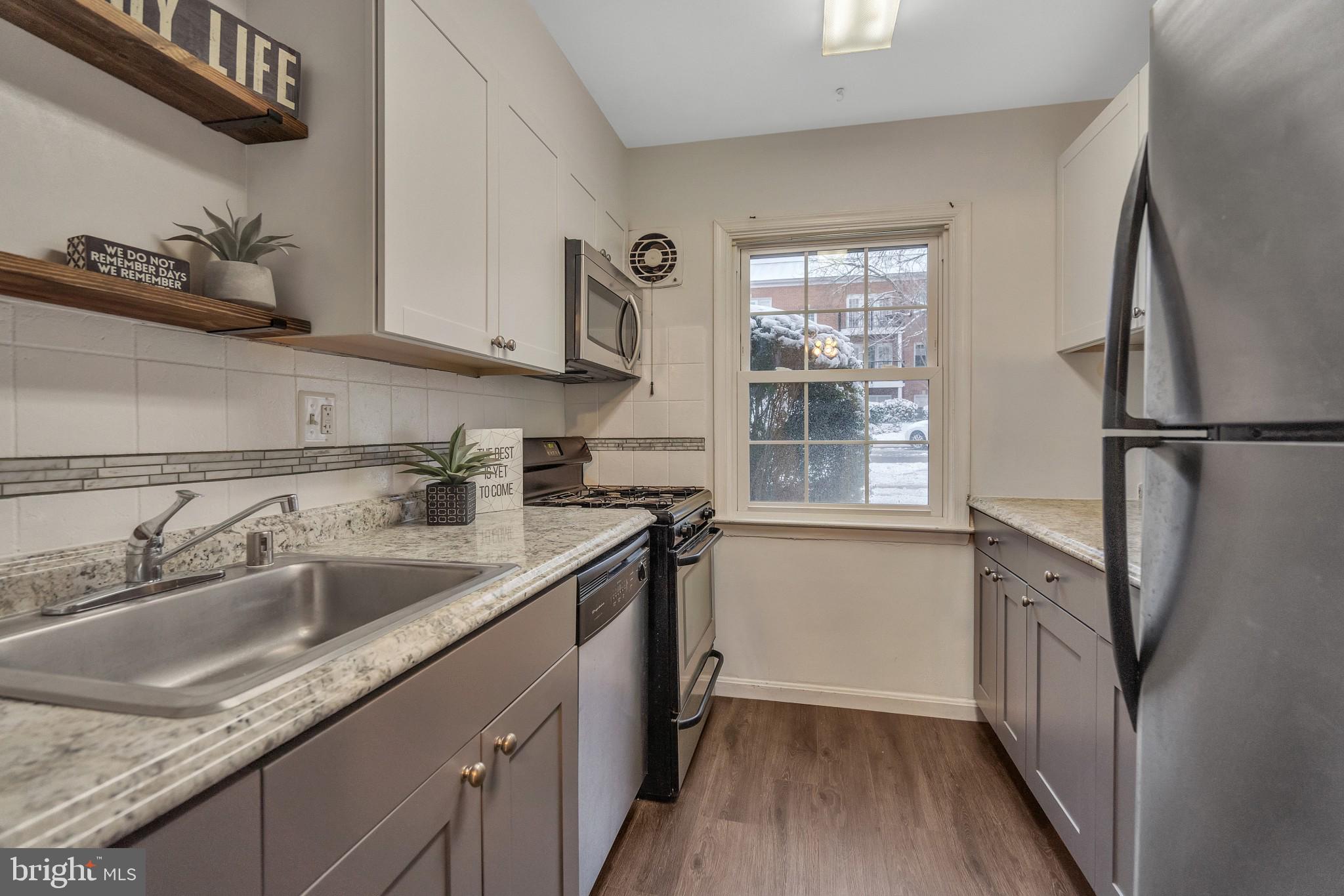 FOXCROFT COLONY - Residential