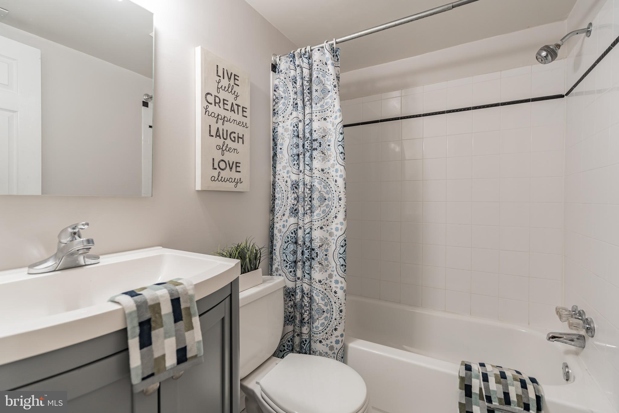 FOXCROFT COLONY - Residential