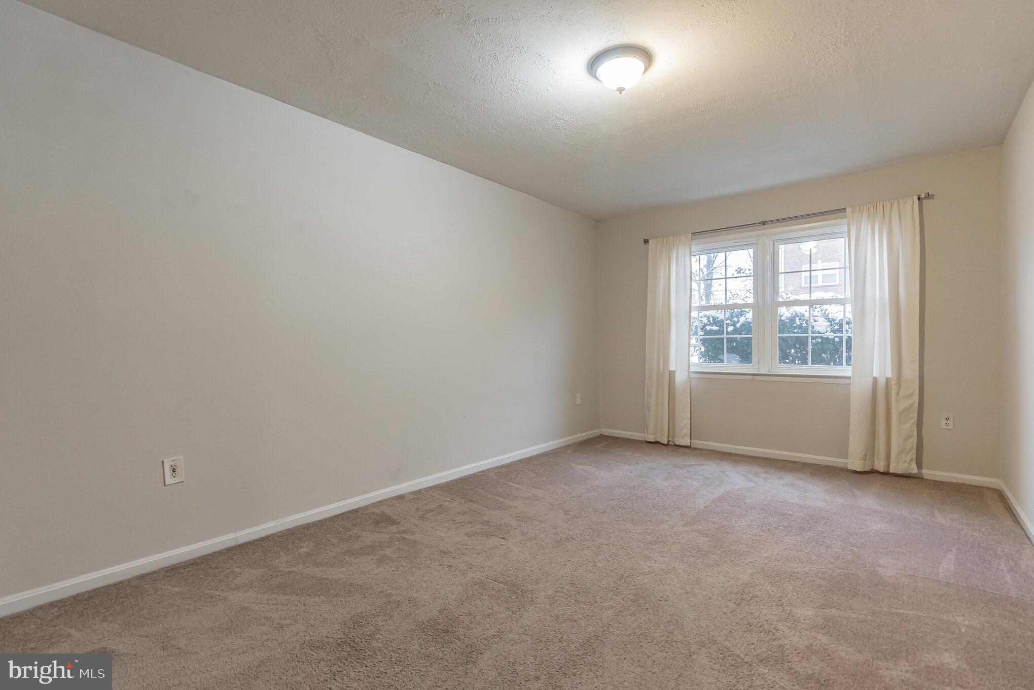 FOXCROFT COLONY - Residential