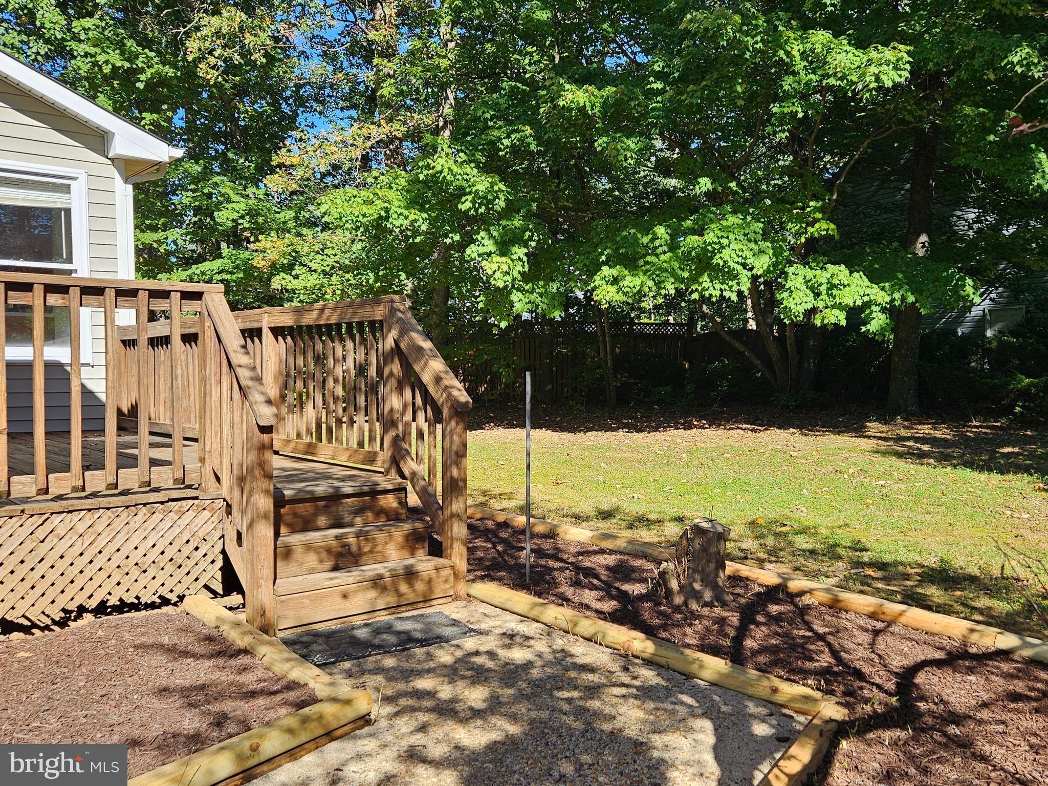 LAKE WILDERNESS - Residential Lease