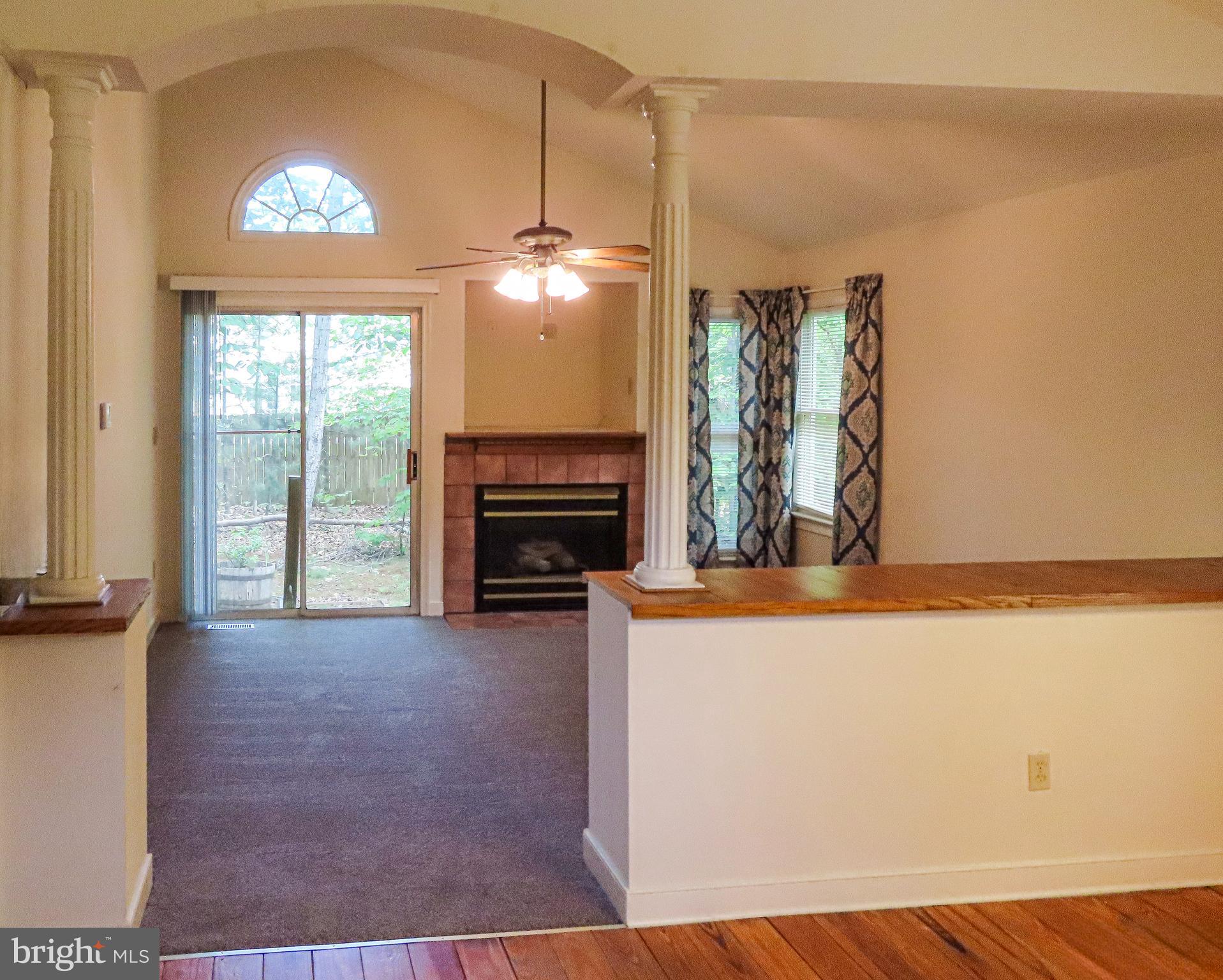 LAKE WILDERNESS - Residential Lease