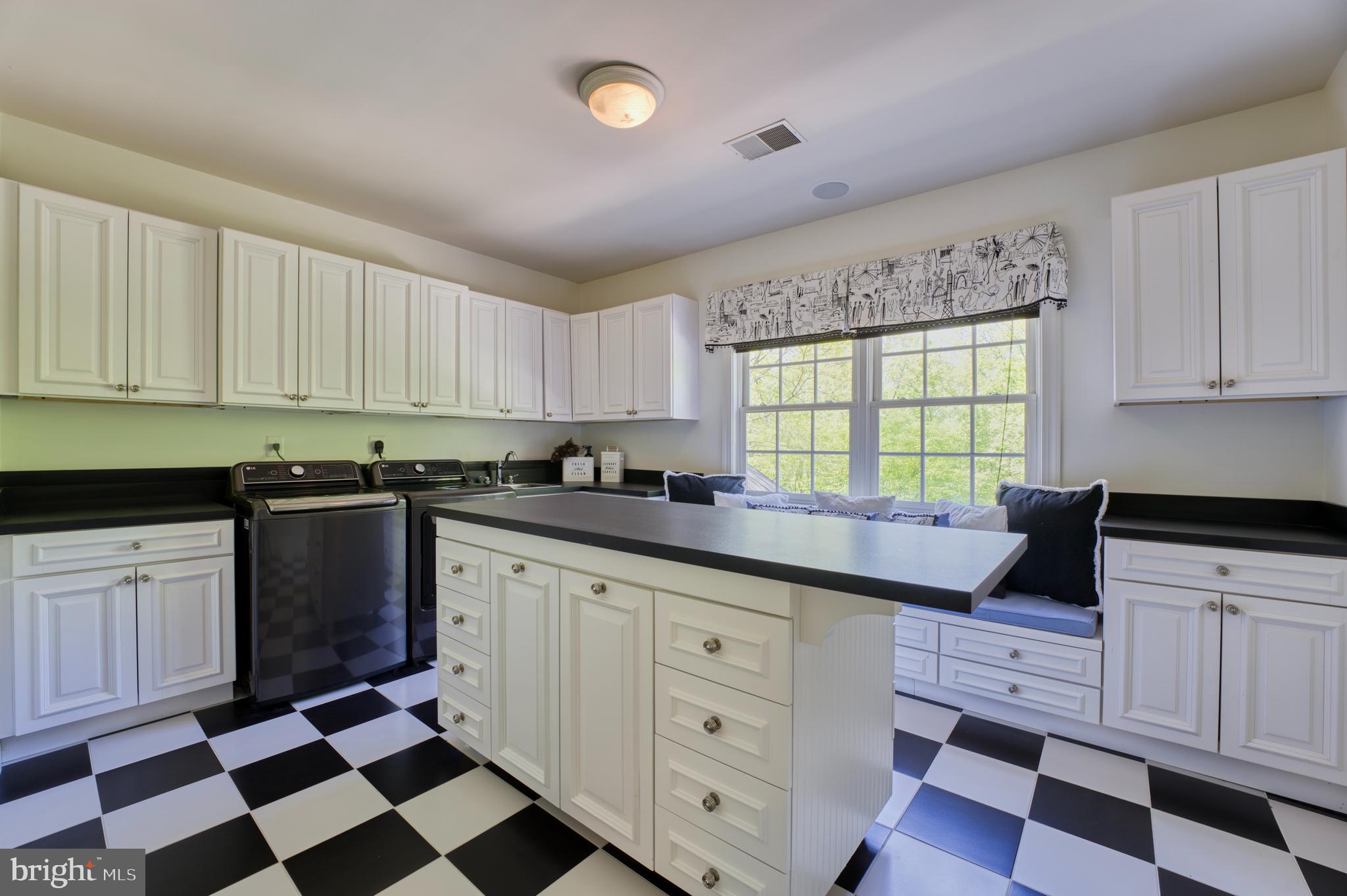 WOODLEA HILLS - Residential