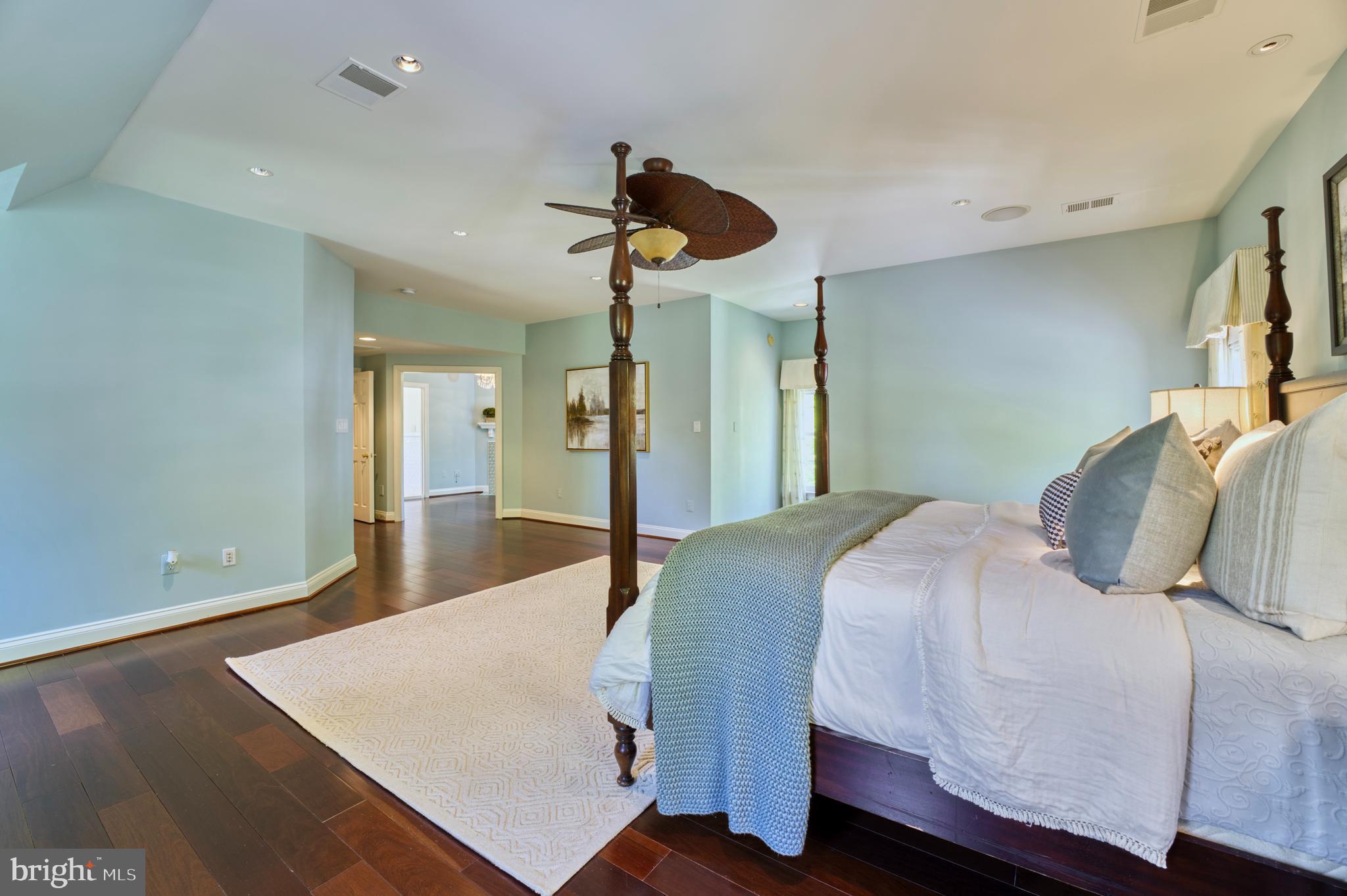 WOODLEA HILLS - Residential