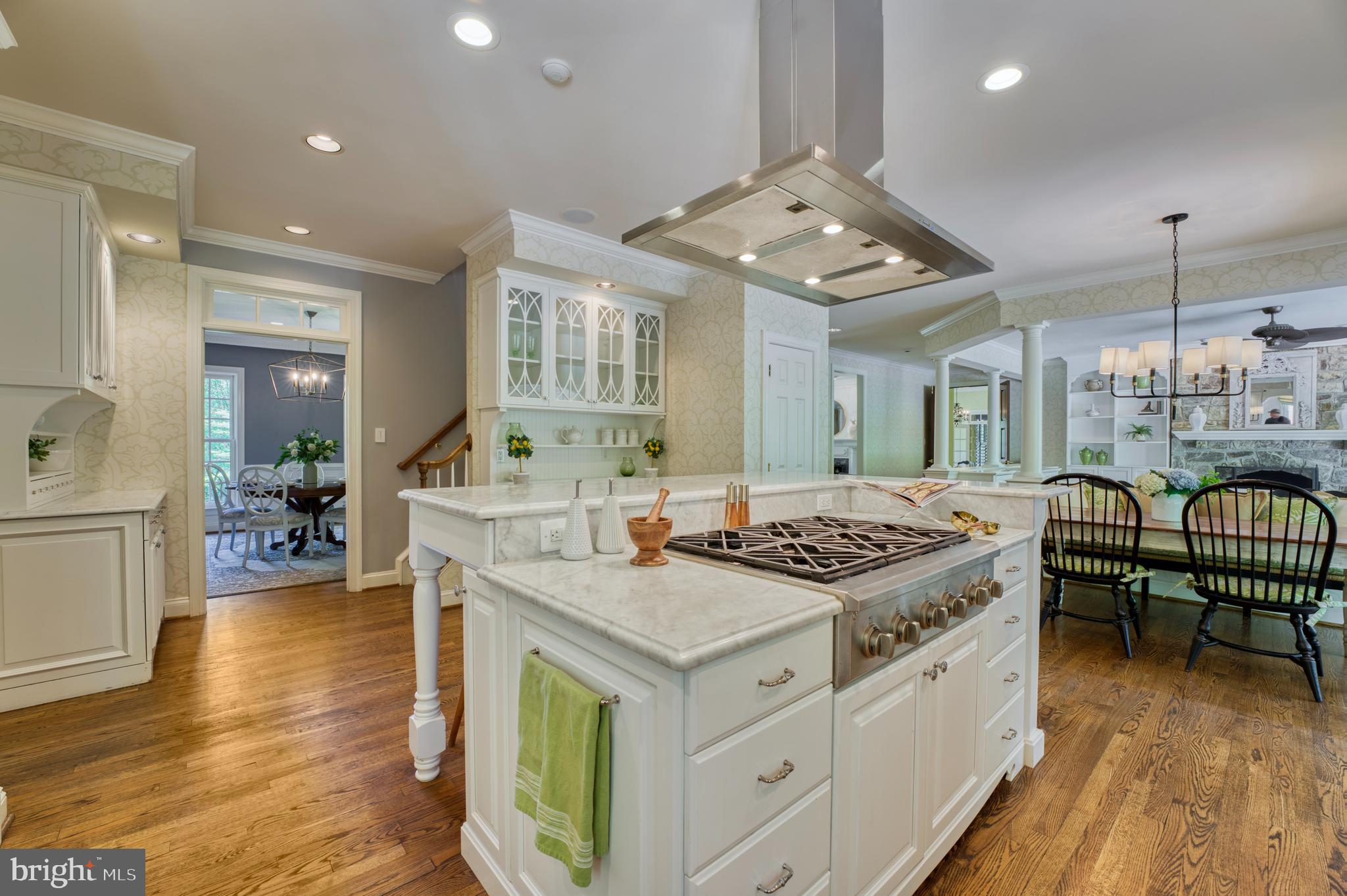 WOODLEA HILLS - Residential