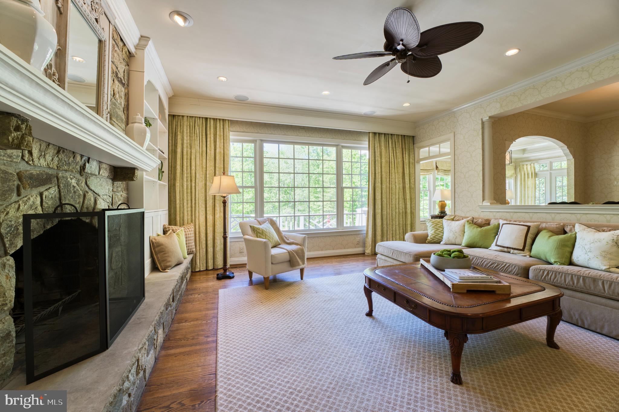 WOODLEA HILLS - Residential