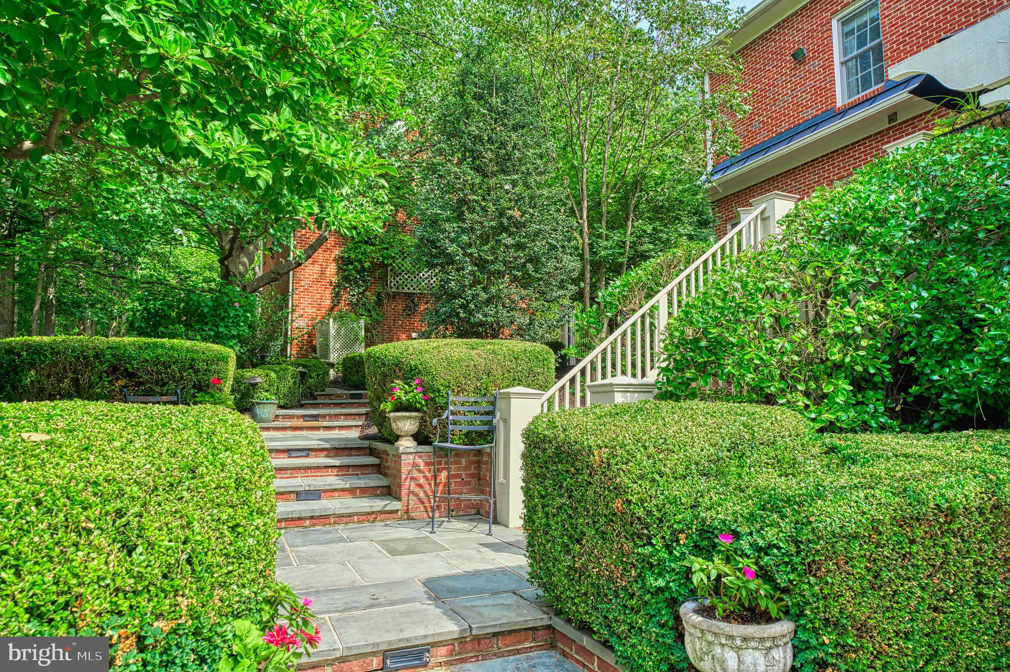 WOODLEA HILLS - Residential