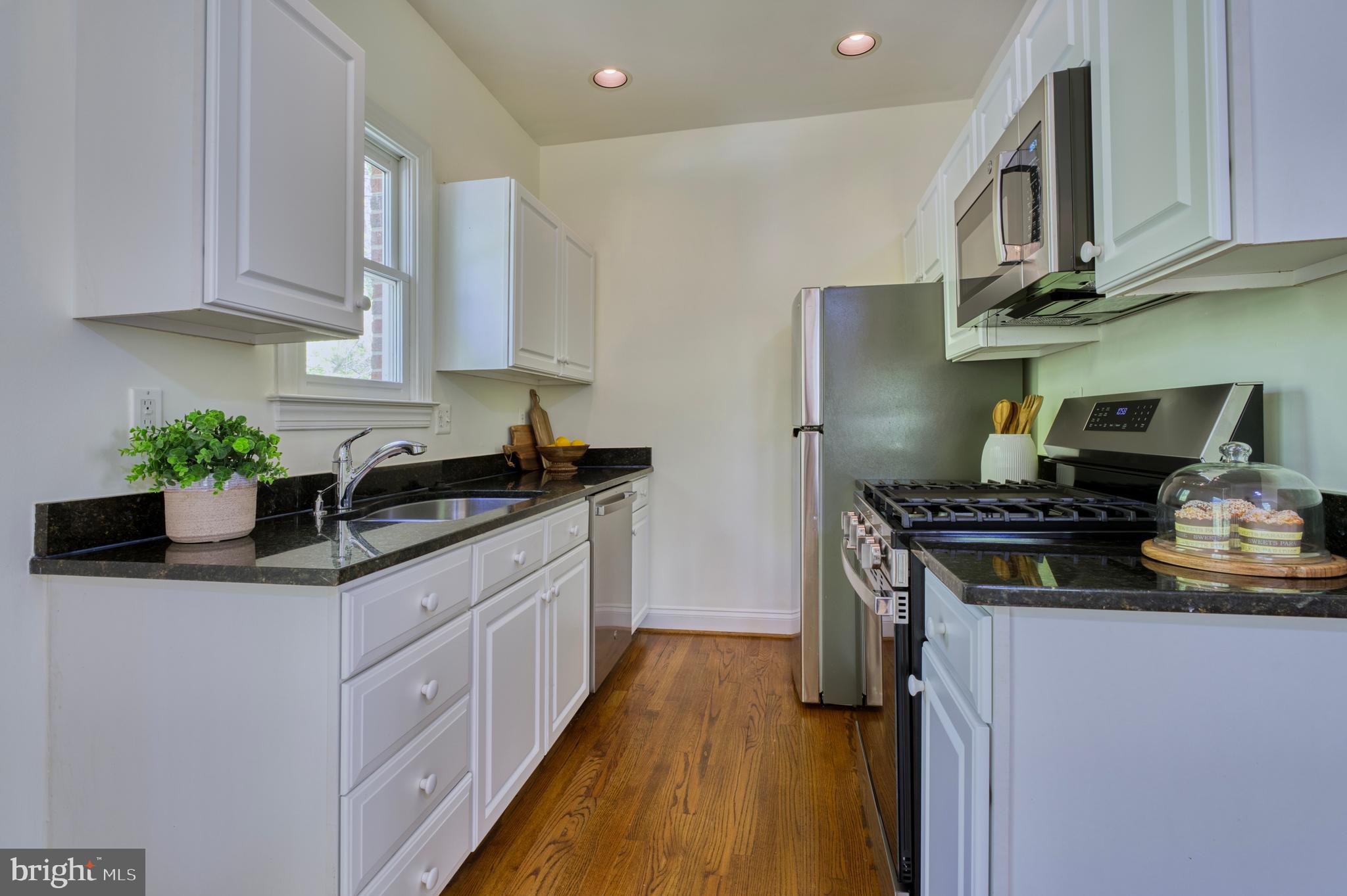 WOODLEA HILLS - Residential