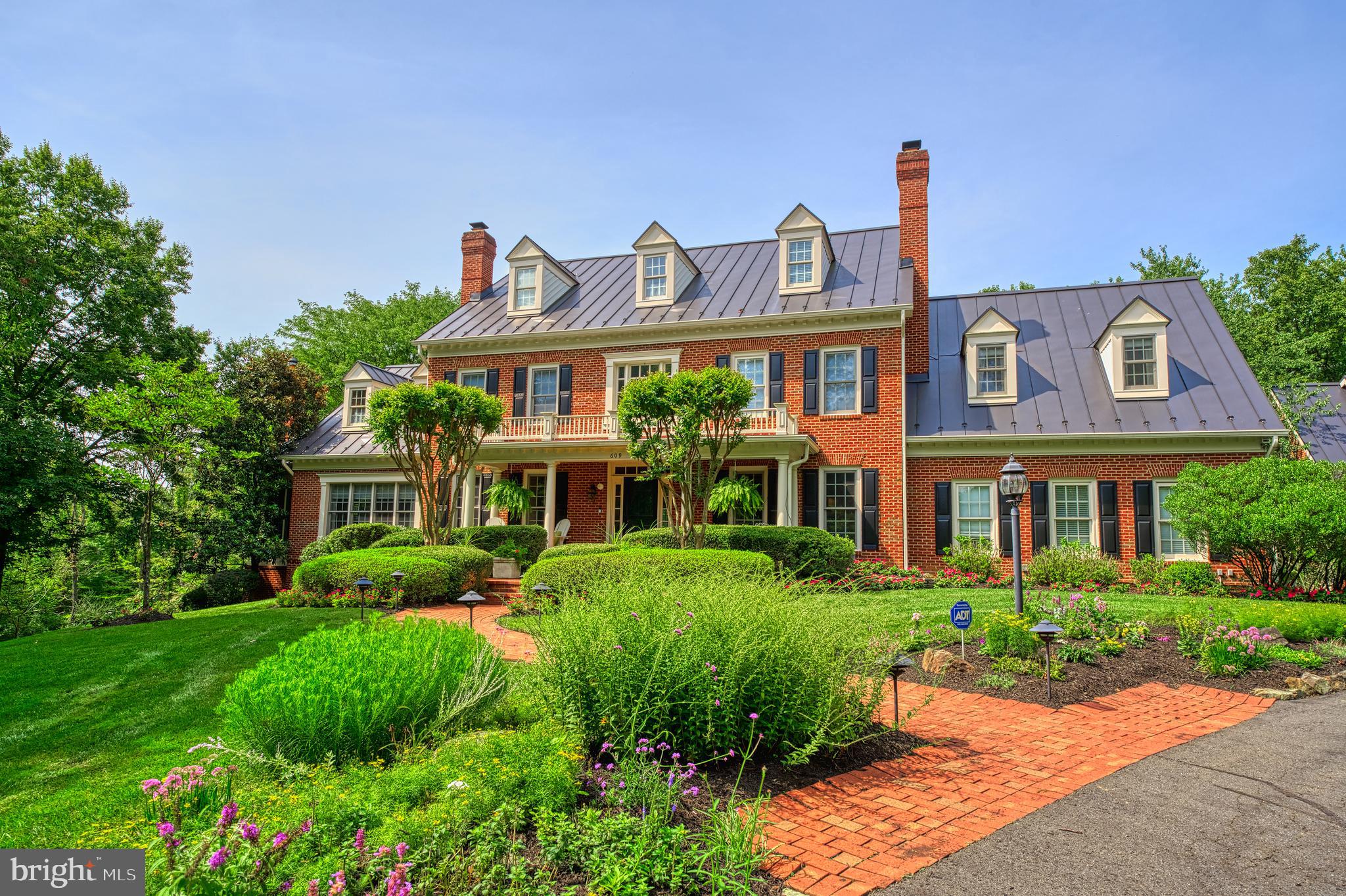 WOODLEA HILLS - Residential