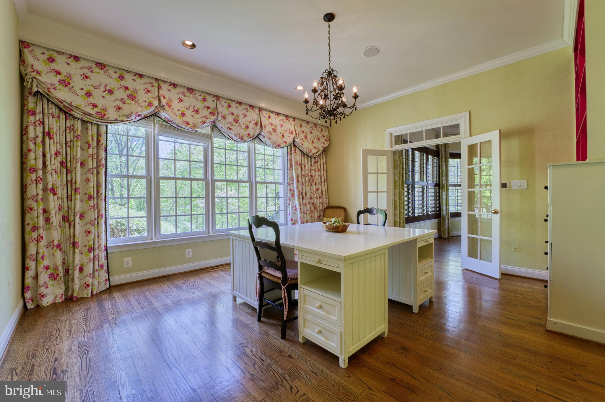 WOODLEA HILLS - Residential