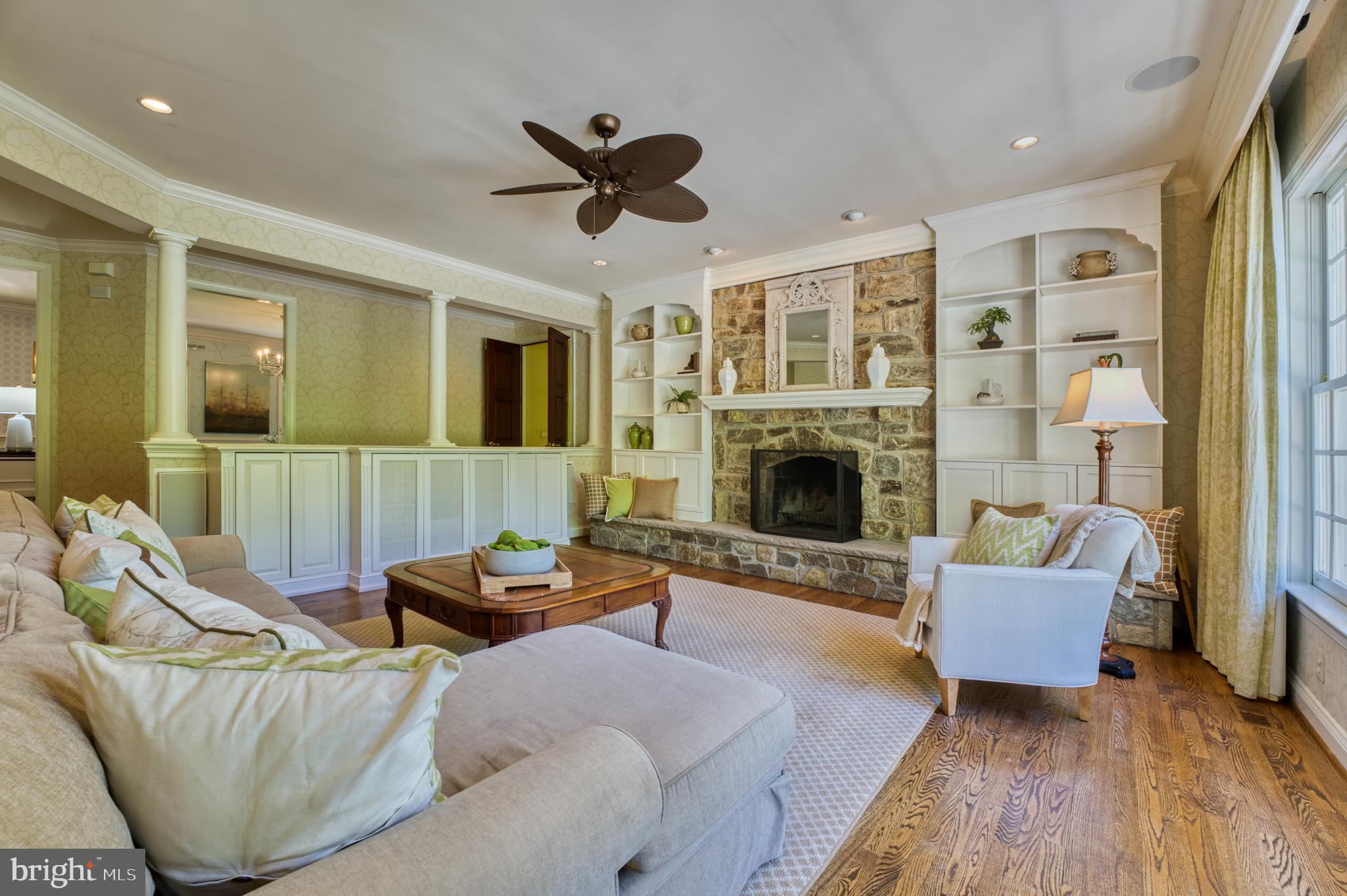 WOODLEA HILLS - Residential