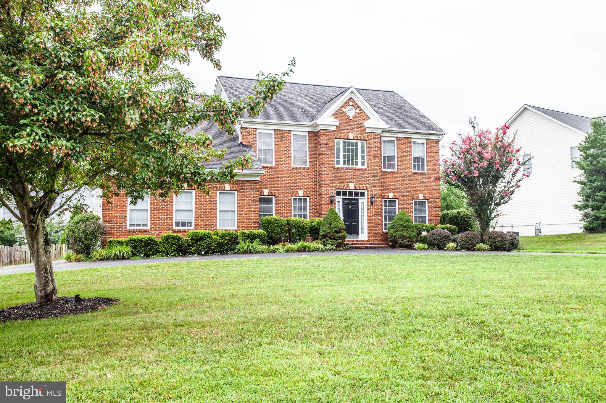 AUGUSTINE NORTH - Residential Lease