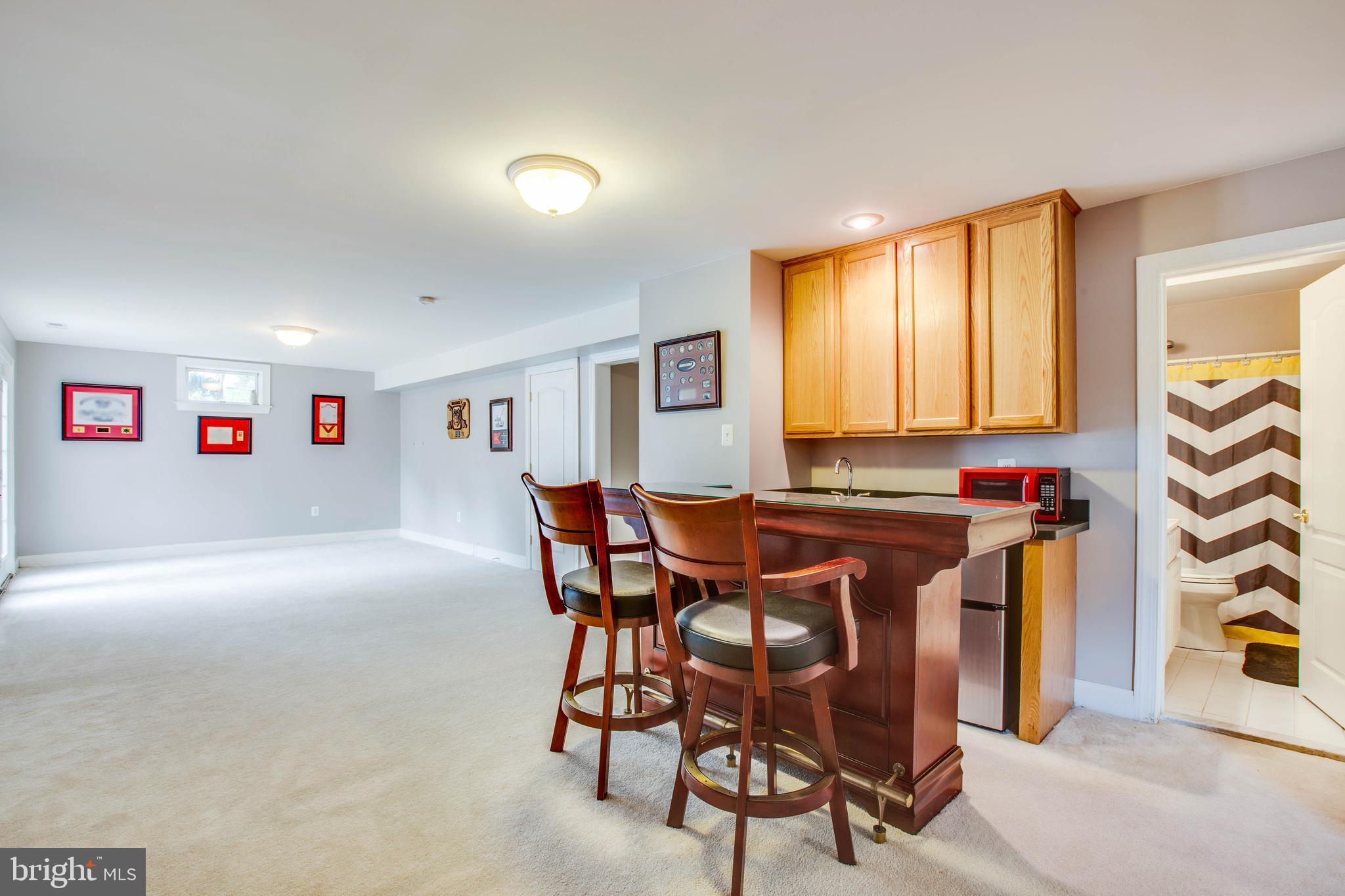 AUGUSTINE NORTH - Residential Lease