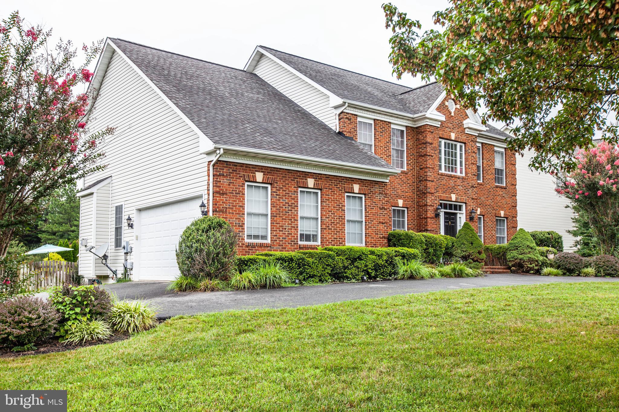 AUGUSTINE NORTH - Residential Lease