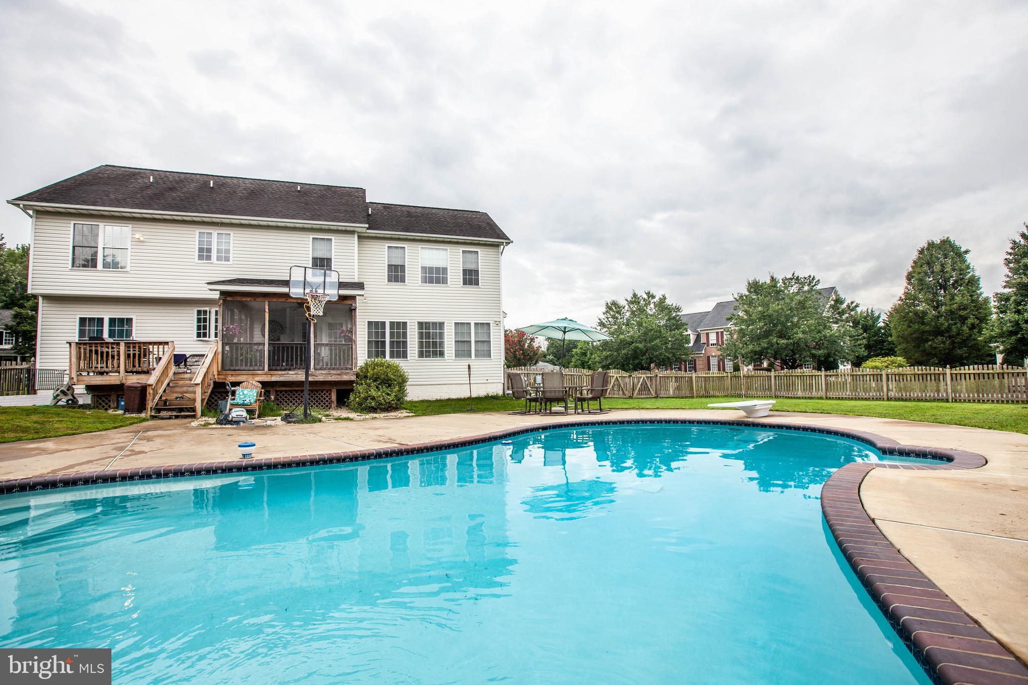 AUGUSTINE NORTH - Residential Lease