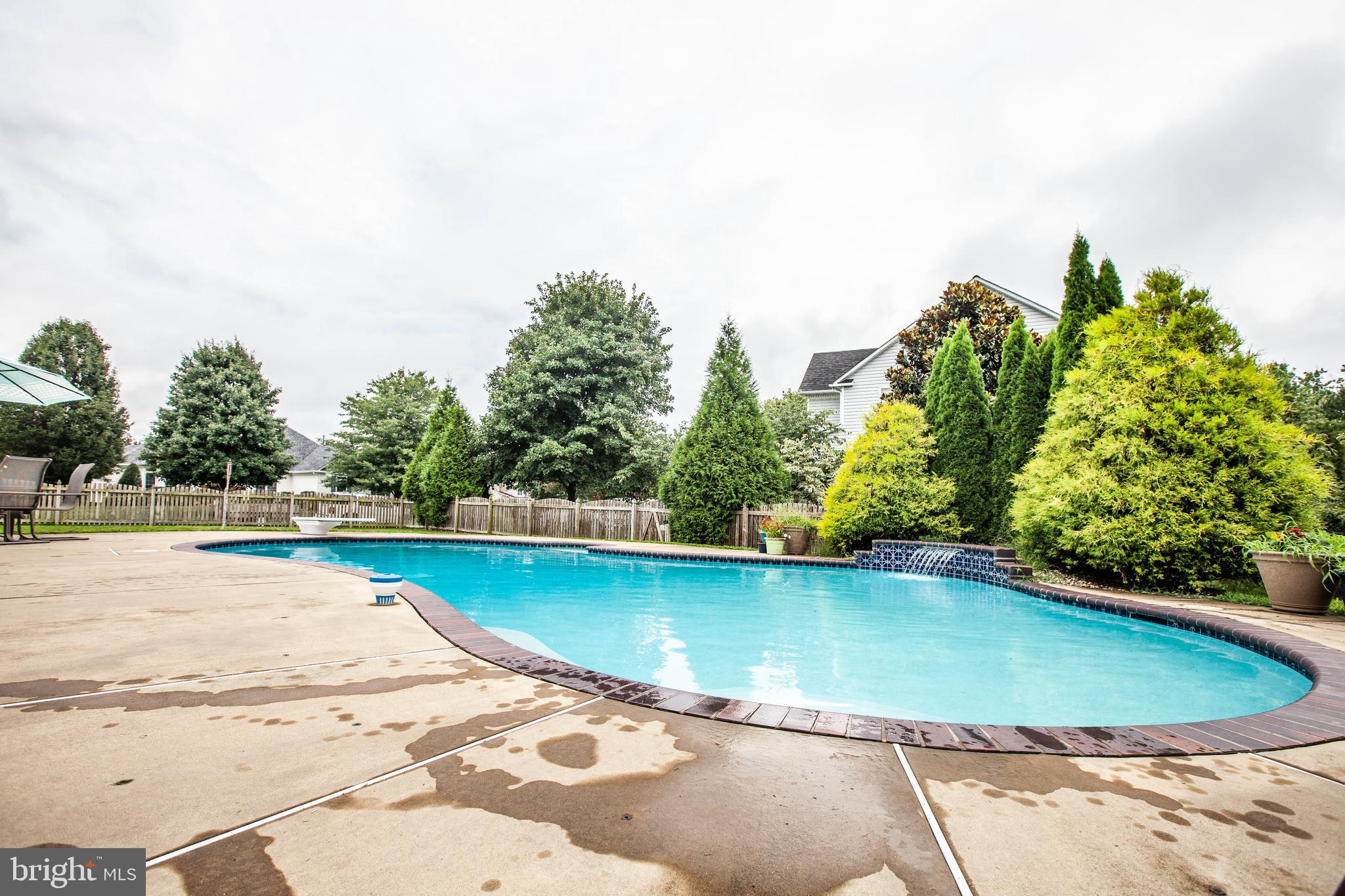 AUGUSTINE NORTH - Residential Lease