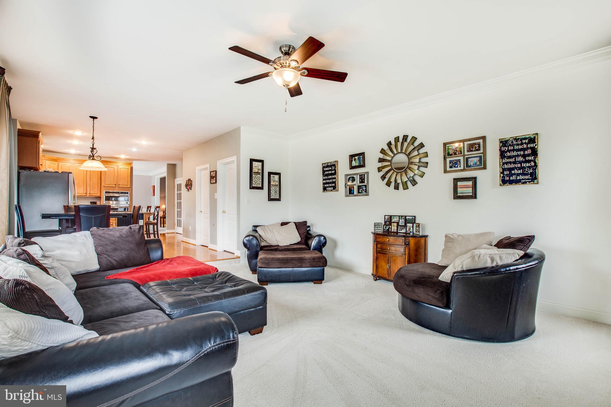 AUGUSTINE NORTH - Residential Lease