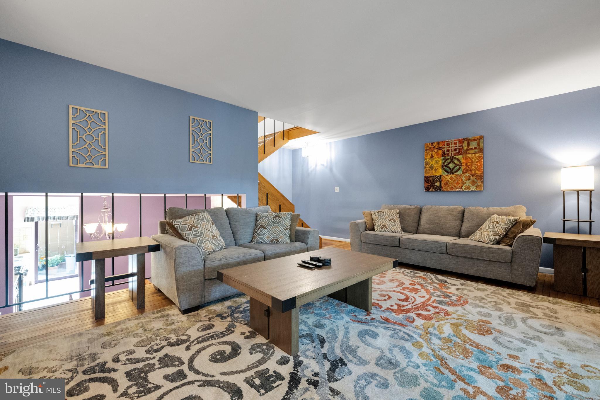 FLYING HILLS - Residential