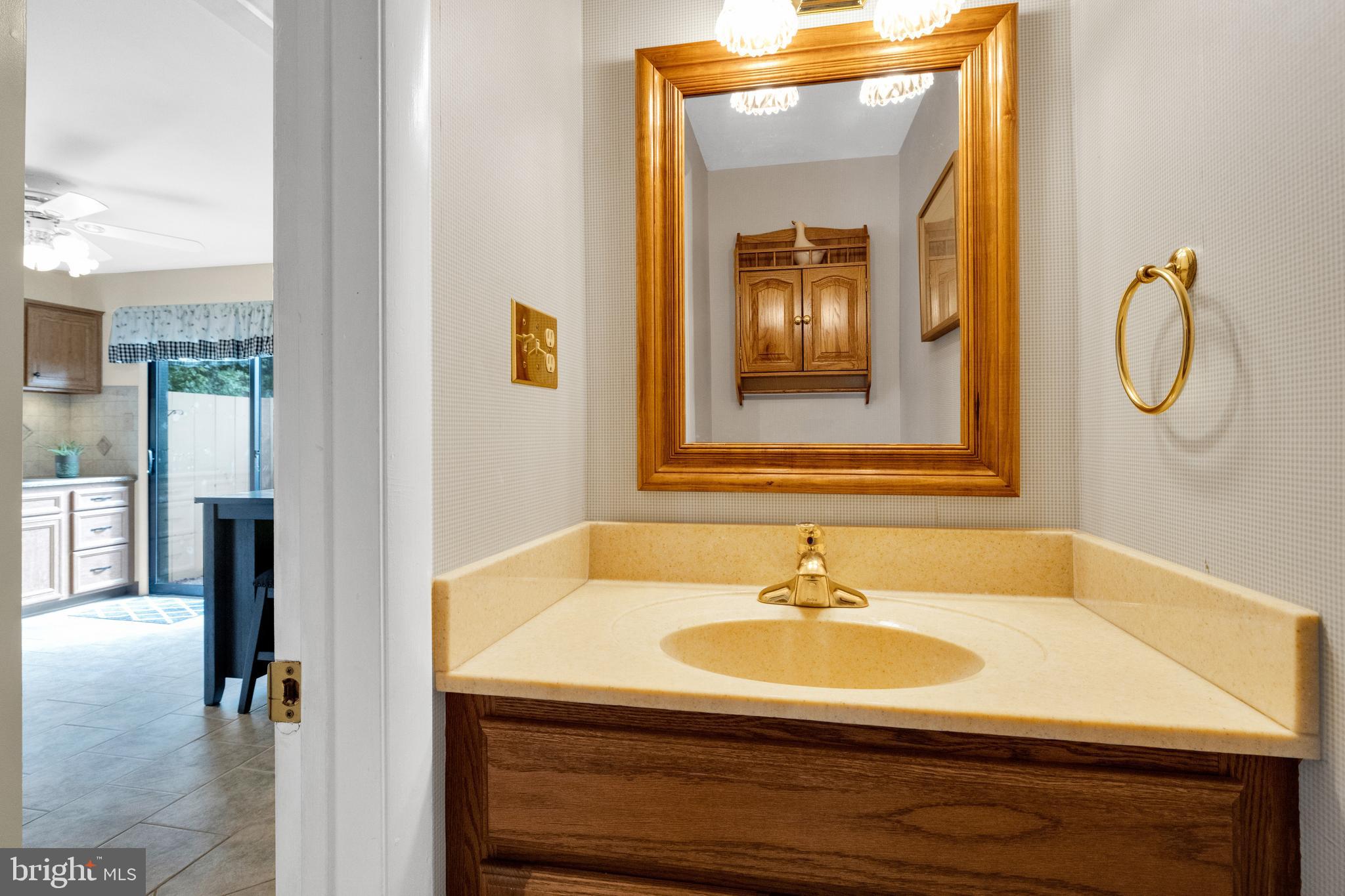 FLYING HILLS - Residential