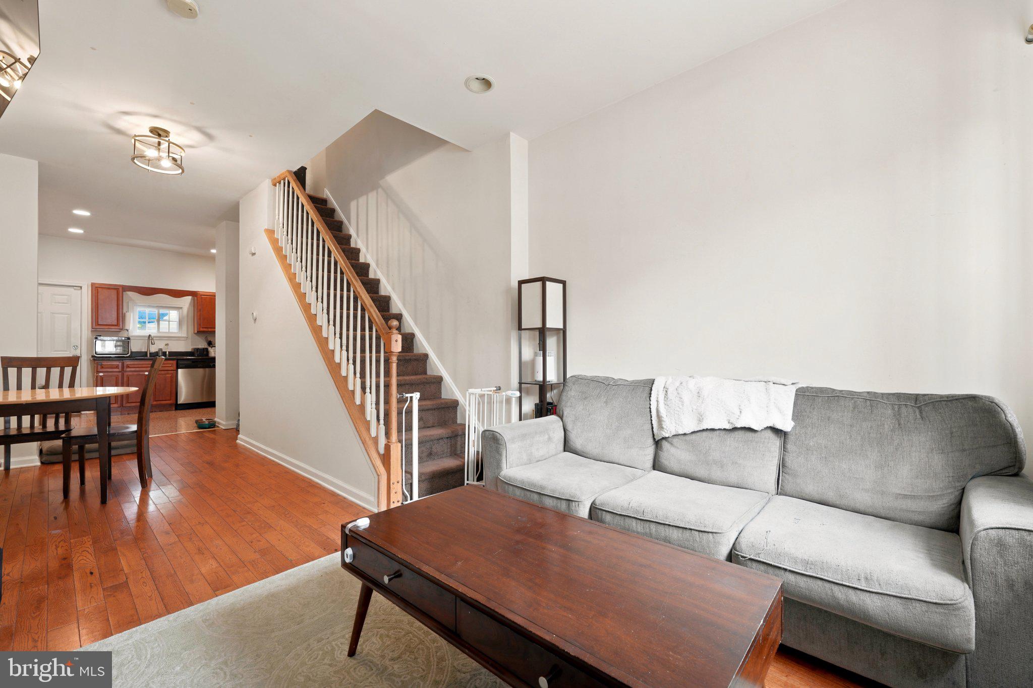 1214 S 4TH STREET