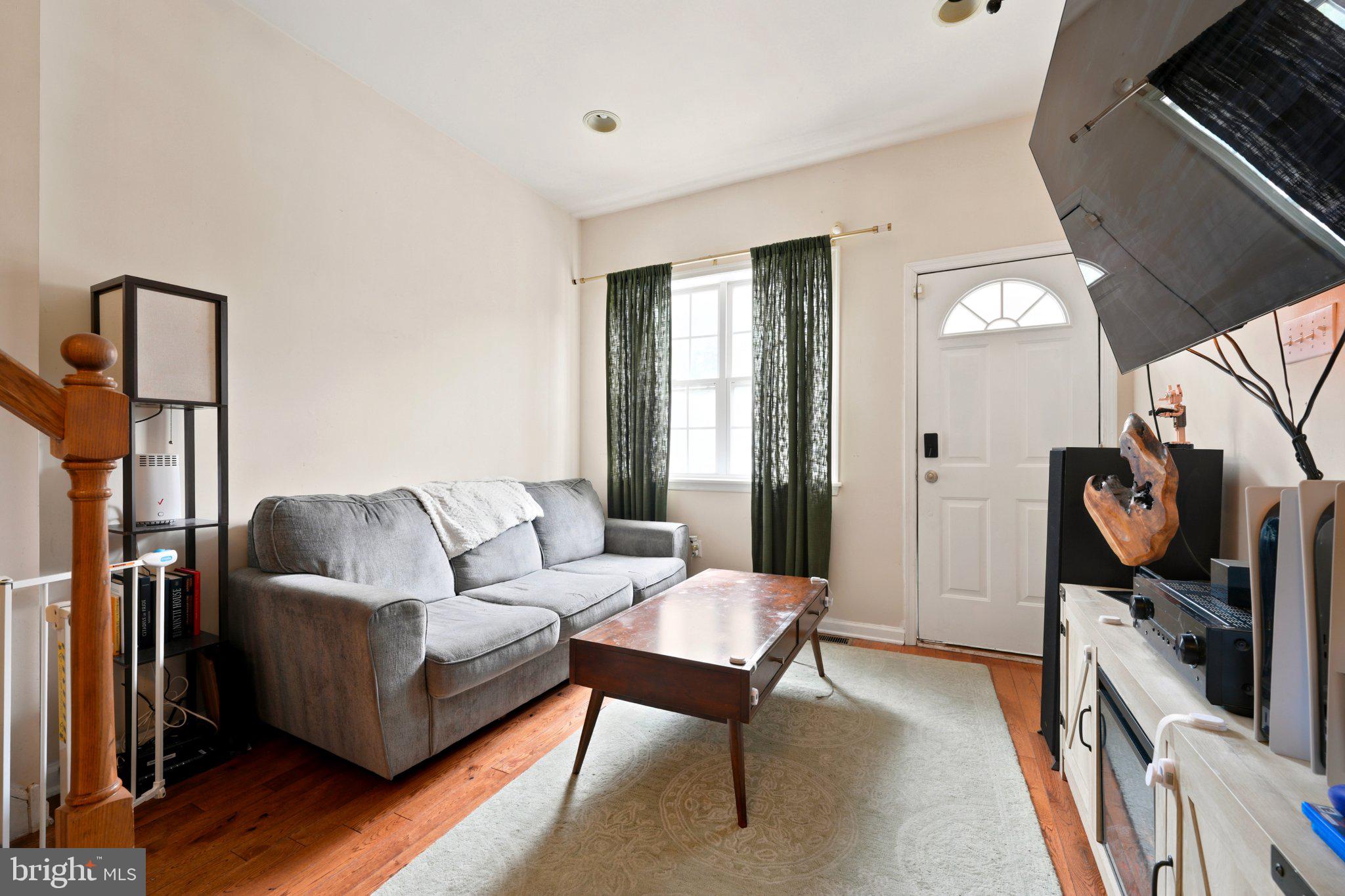 1214 S 4TH STREET