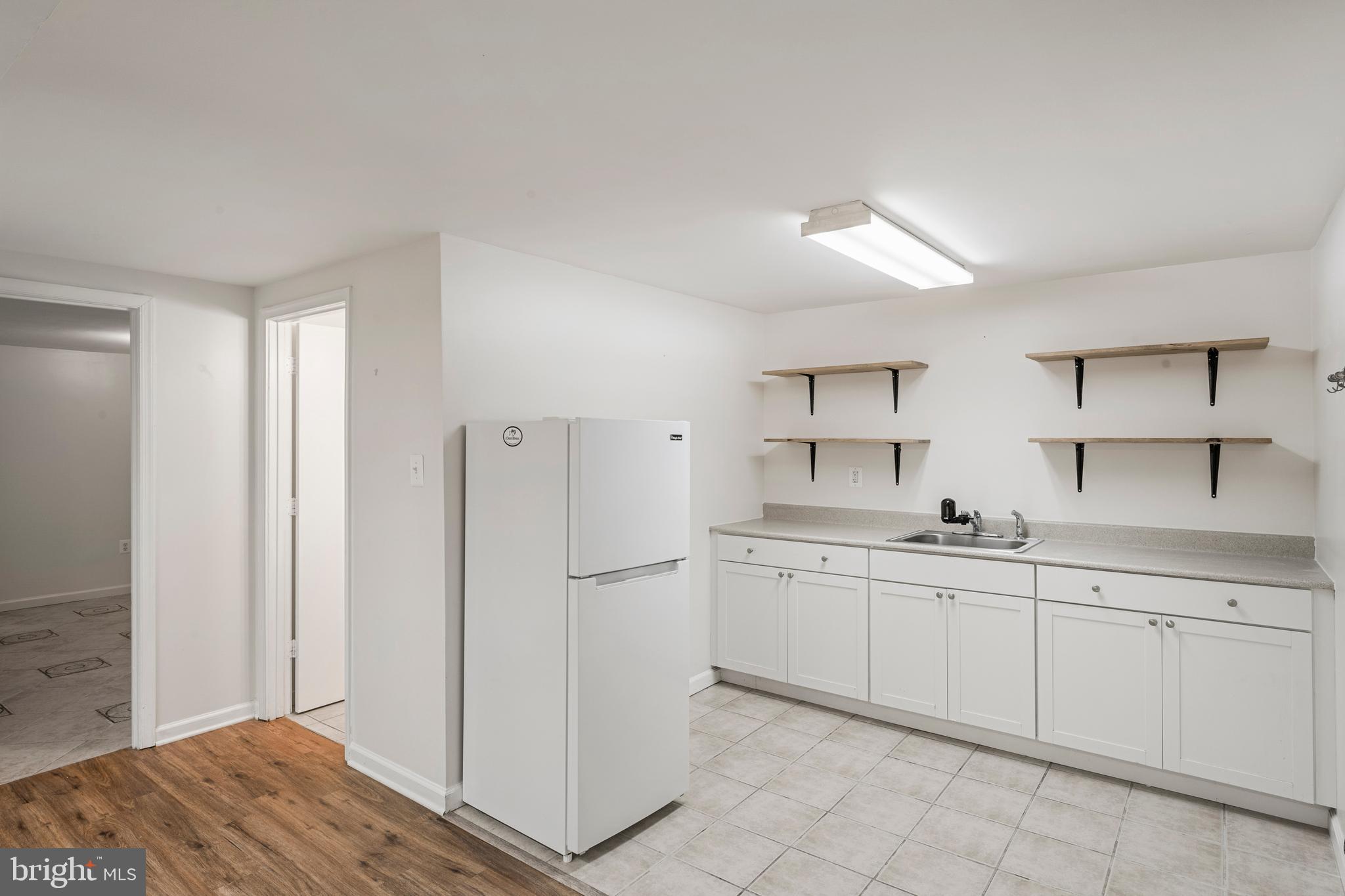 LAKE JACKSON - Residential