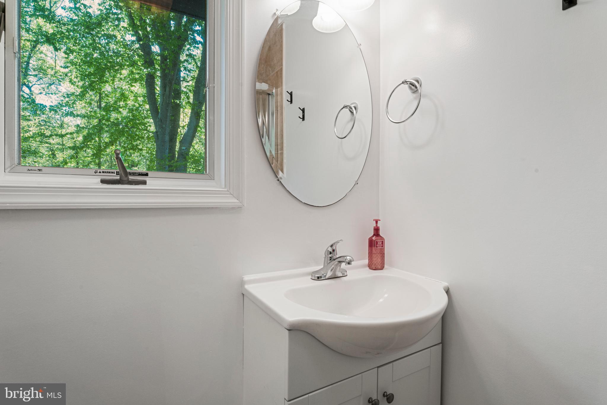 LAKE JACKSON - Residential