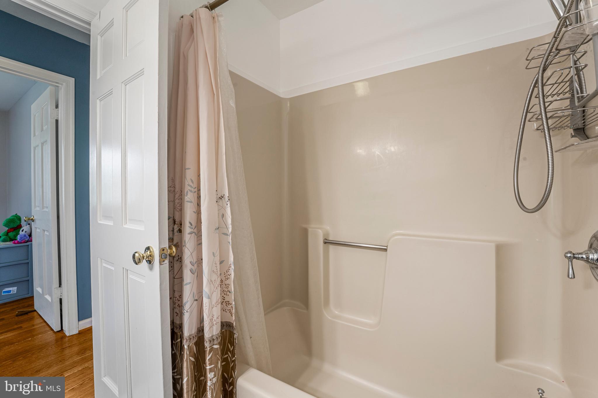 LAKE JACKSON - Residential