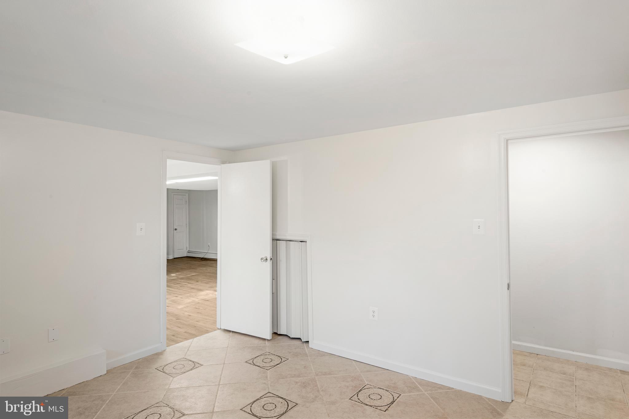 LAKE JACKSON - Residential