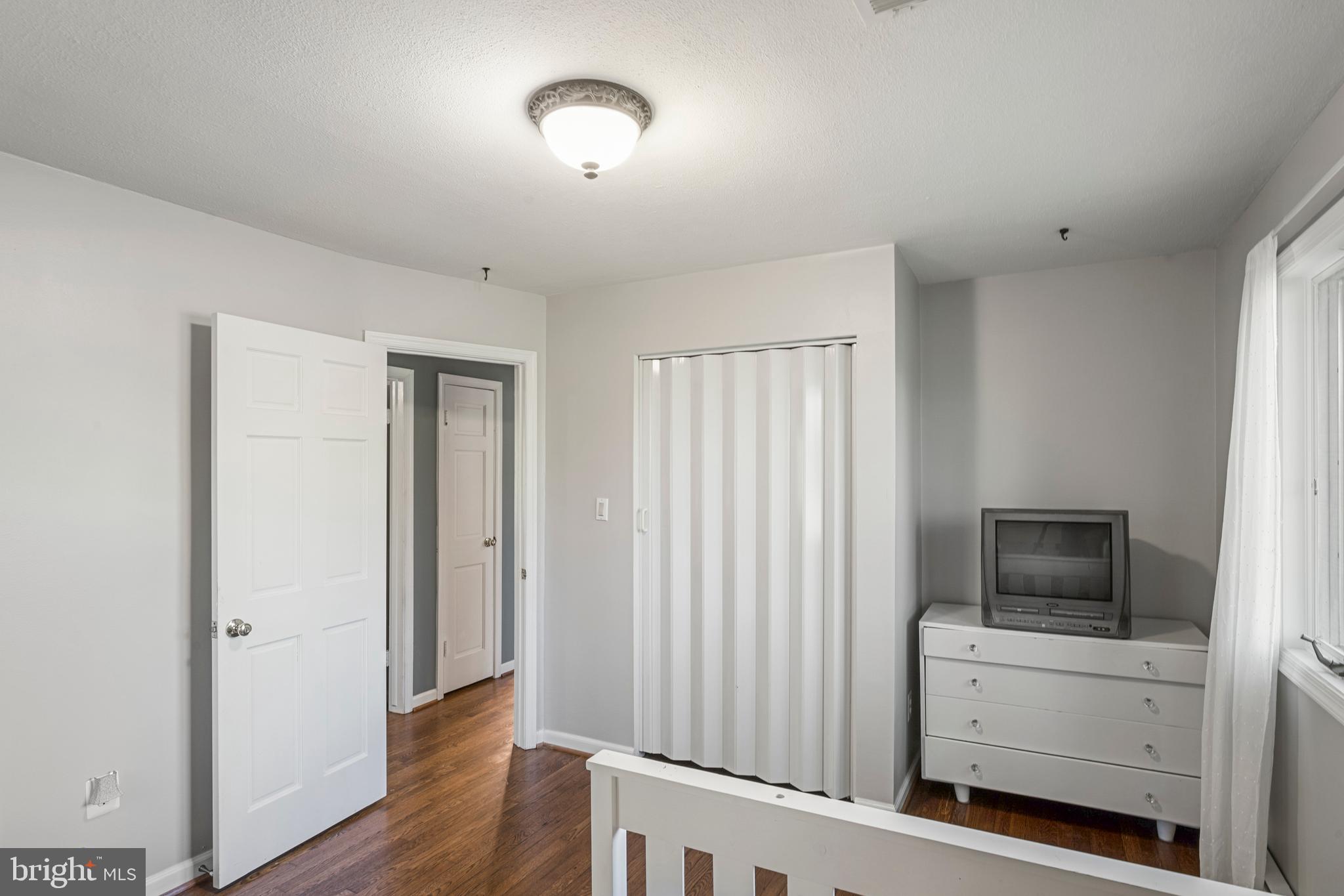 LAKE JACKSON - Residential