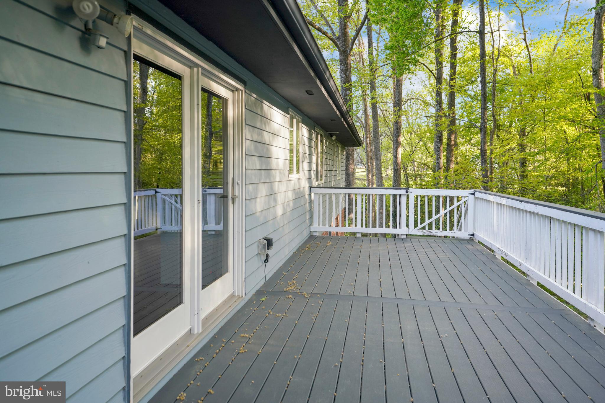 LAKE JACKSON - Residential