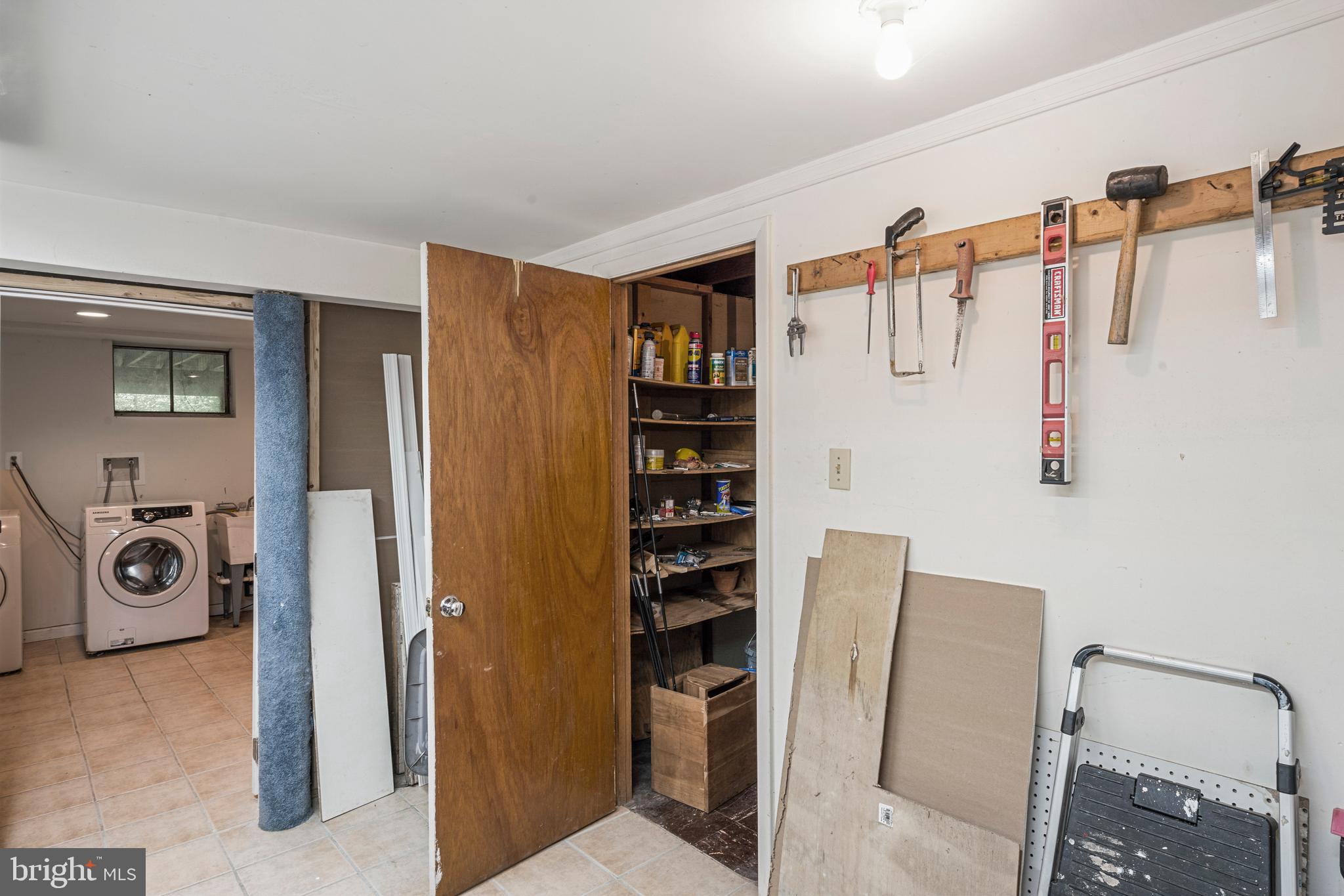 LAKE JACKSON - Residential