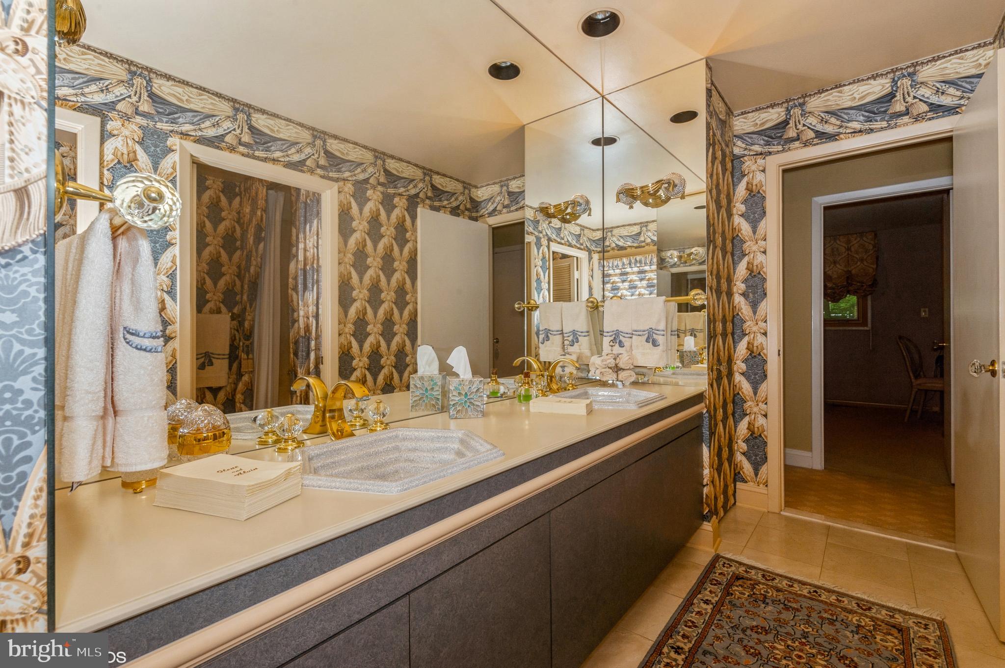 VELVET VALLEY - Residential