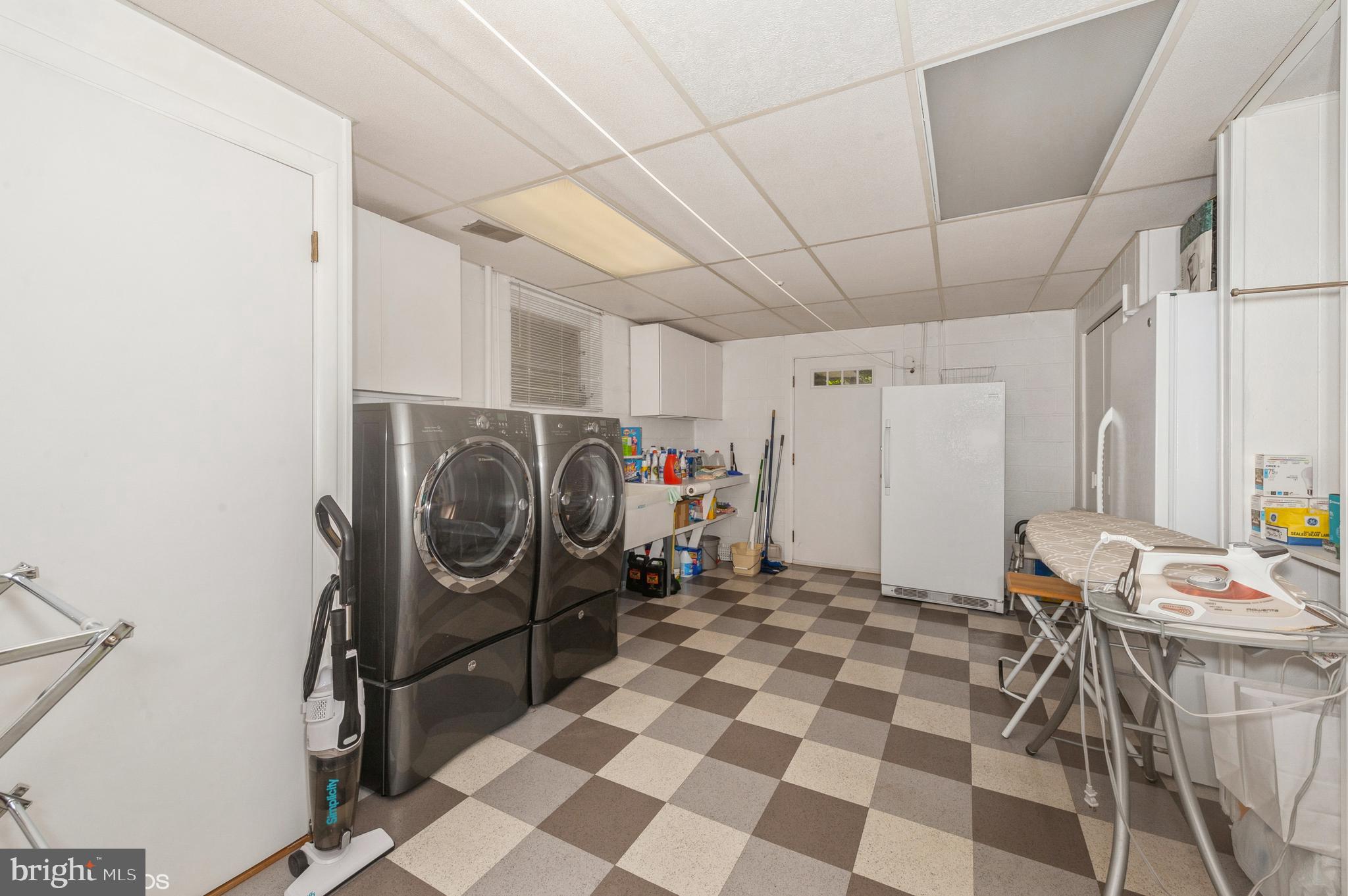 VELVET VALLEY - Residential