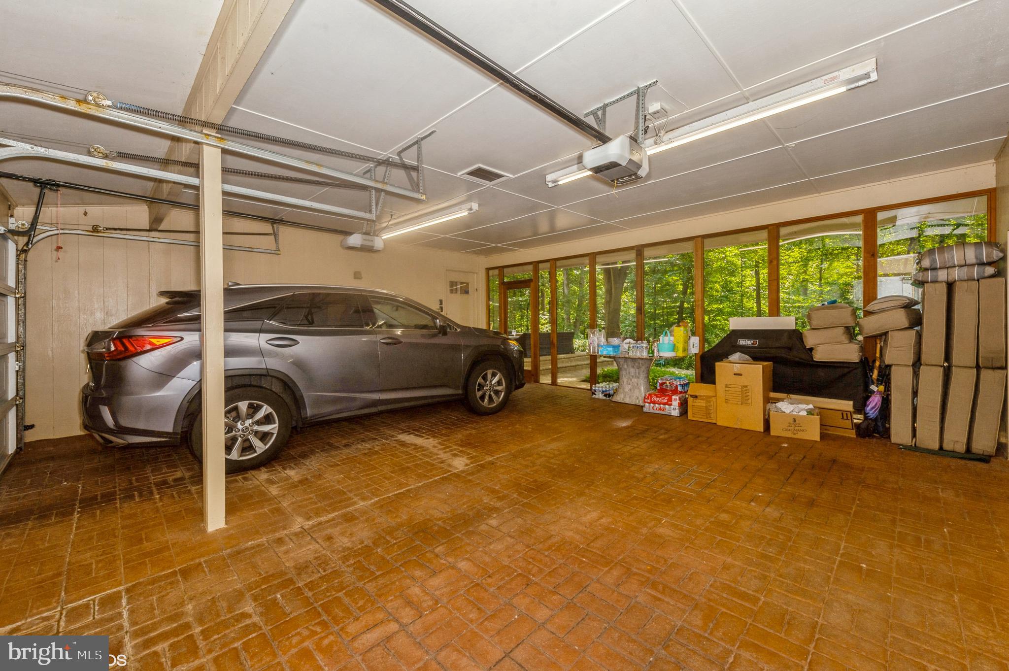 VELVET VALLEY - Residential